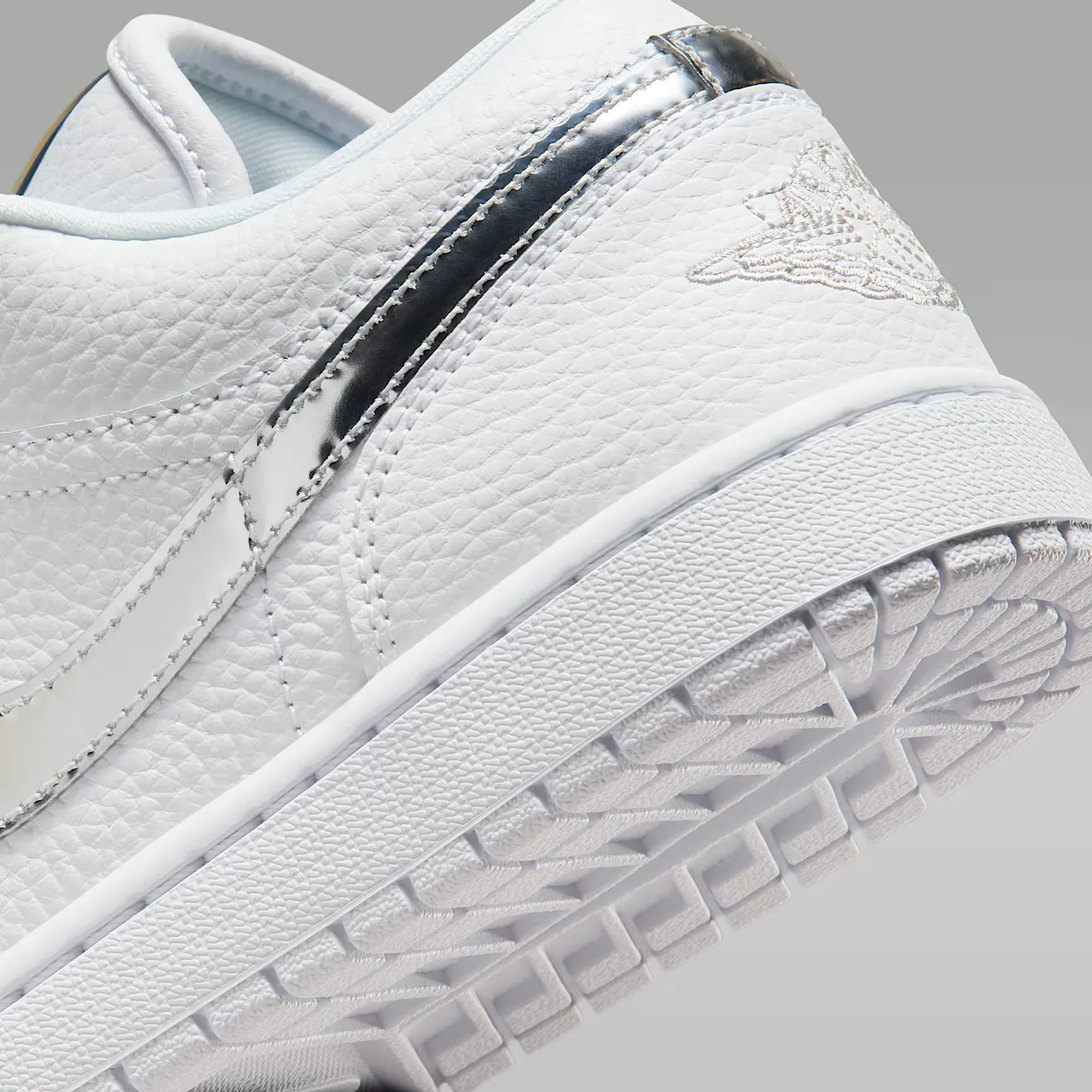 Air Jordan 1 Low SE WMNS 