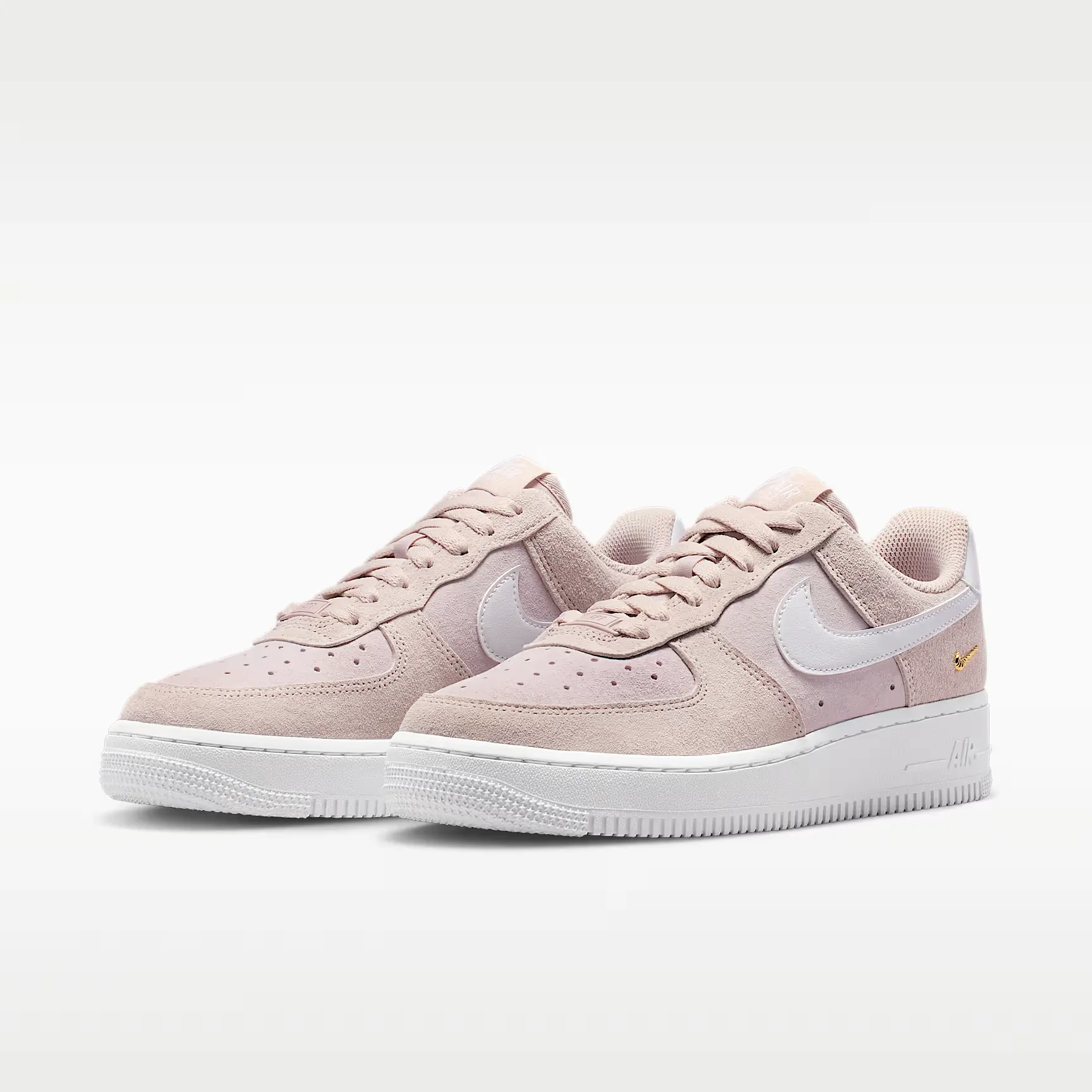 000000_Nike-Air-Force-1-'07-Low-SE-WMNS_Silt-Red-Pink-Foam_IQ9964-600_img4