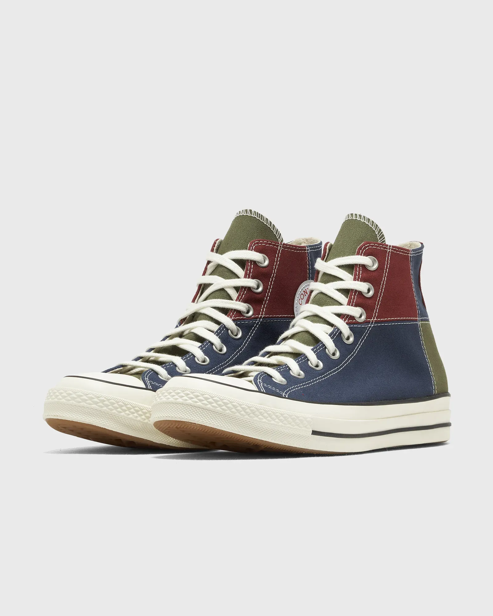 000000_Converse-x-Noah-Chuck-70-Hi_Patchwork_A19717C_img1