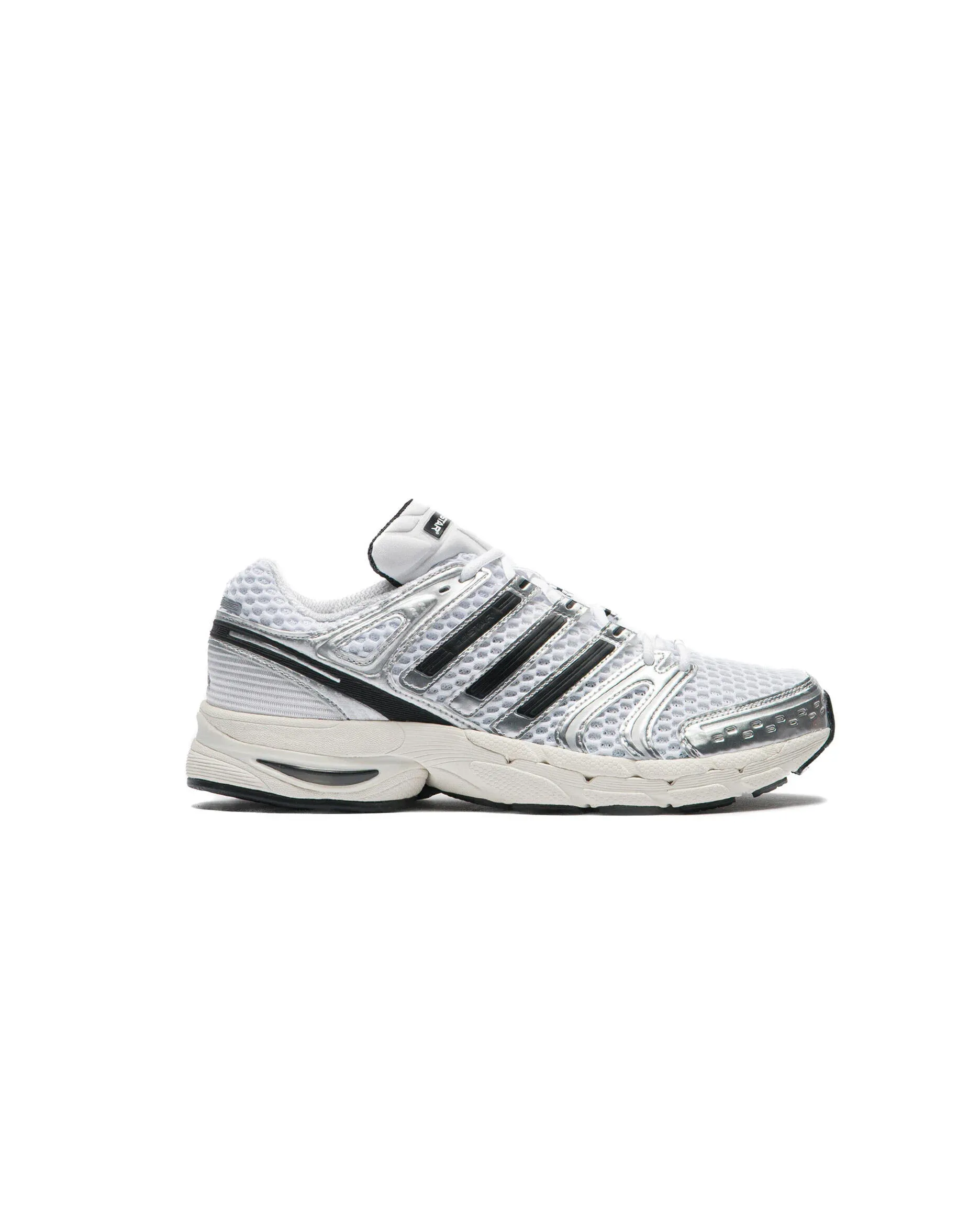 000000_adidas-Adistar-Control-5-WMNS_White-Black-Silver-Metallic_KJ8781_img0
