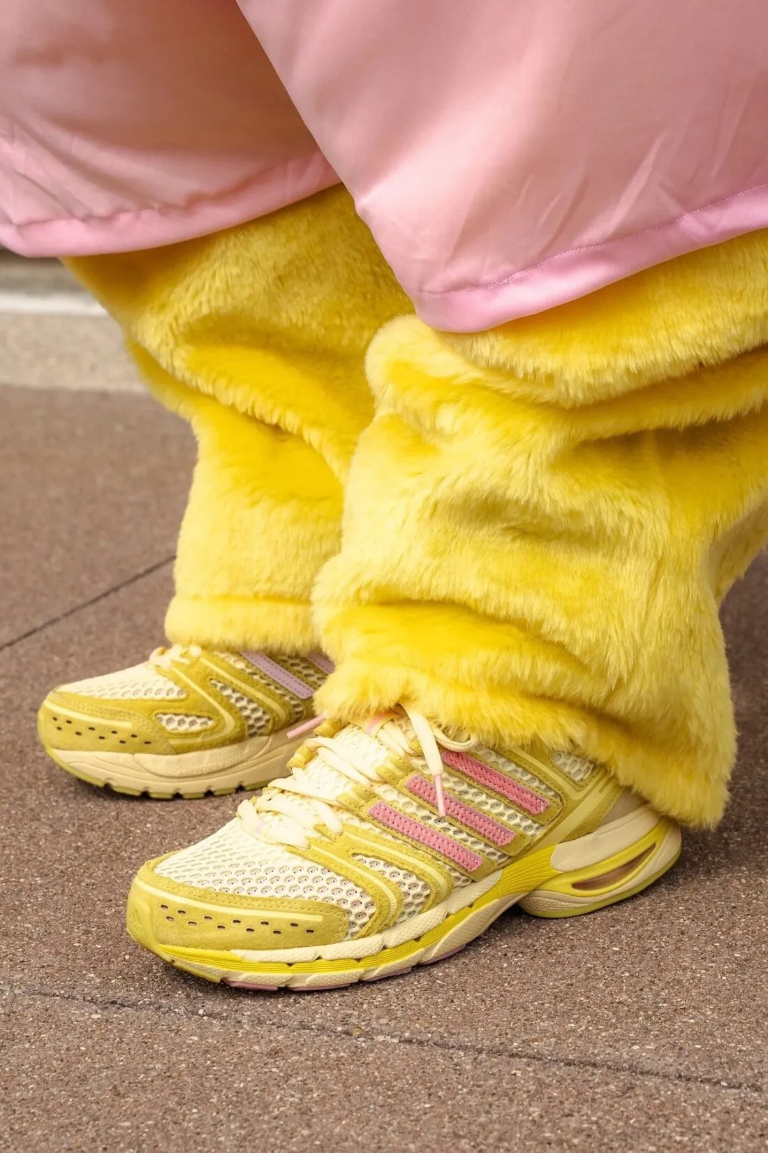 UNheardof x adidas Adistar Control 5 Piggy Runner 2.0 "Cheeseburger Yellow"- KJ8359 UNheardof x adidas Adistar Control 5 Piggy Runner 2.0 "Cheeseburger Yellow"- KJ8359