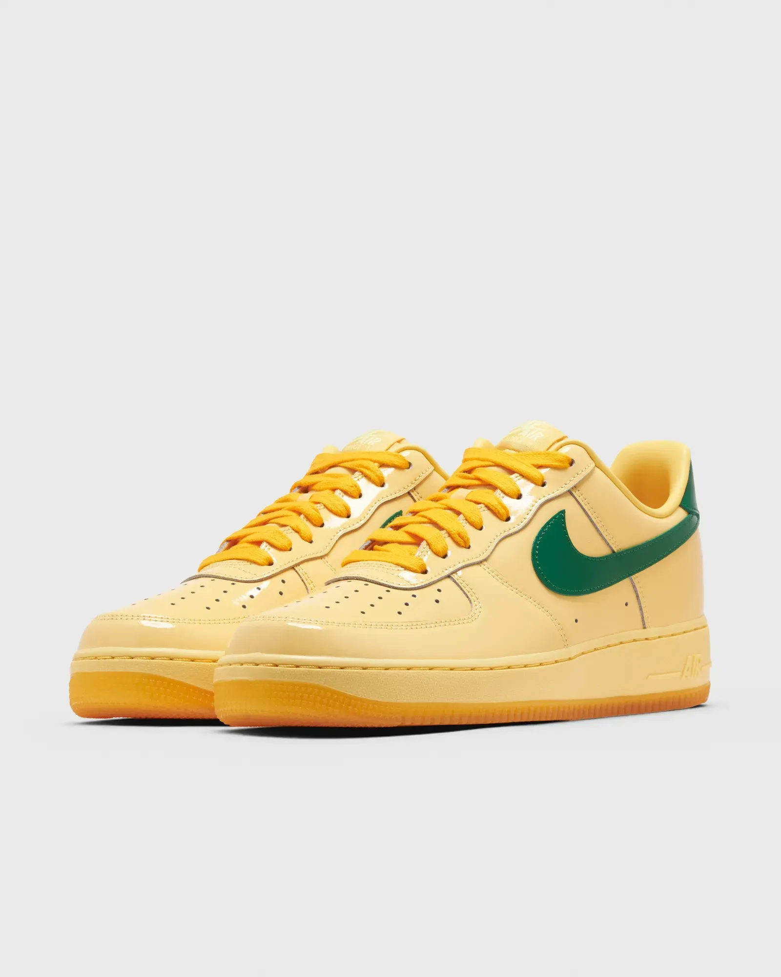 000000_Nike-Air-Force-1-Low-QS_Topaz-Gold_IO4489-700_img1