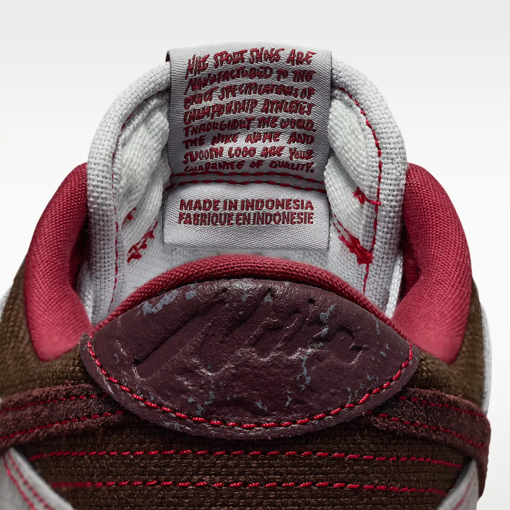 000000_Nike-Dunk-Low-Retro-SE_Pure-Platinum-Burgundy-Crush_IH1942-001_img9