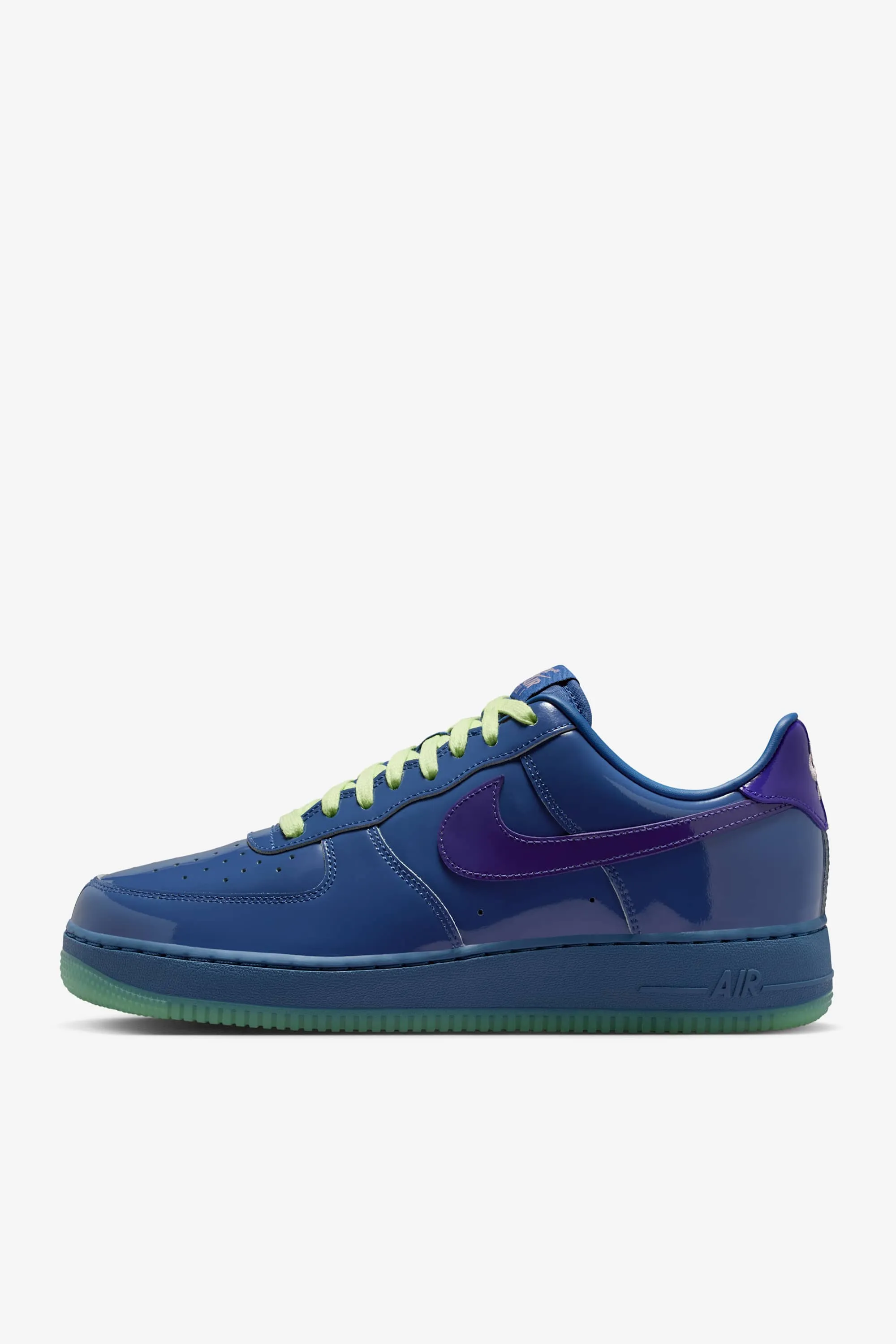 000000_Nike-Air-Force-1-Low_Mystic-Navy-And-Grape-Ice_IO4489-400_img1