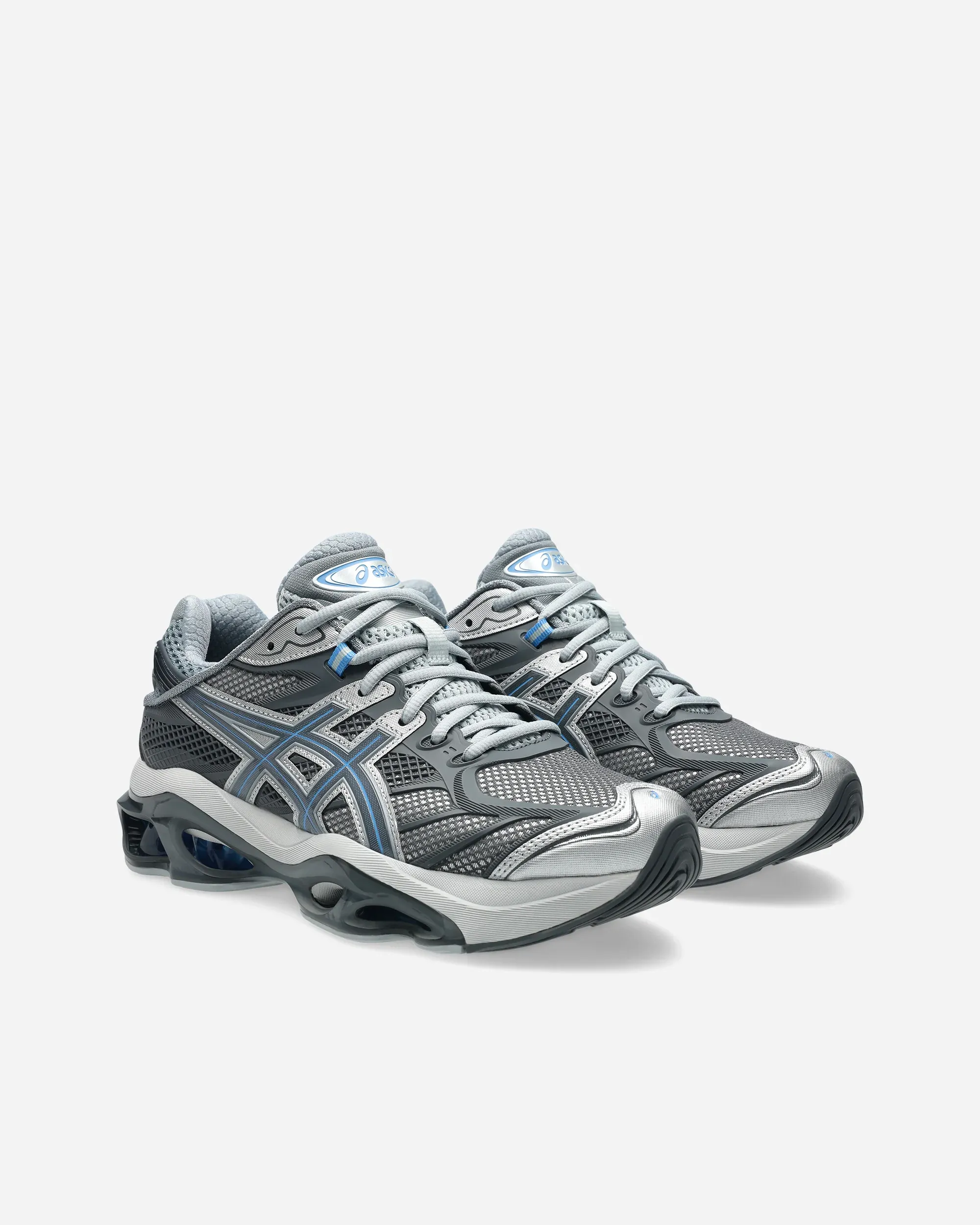 000000_ASICS-GEL-Kinetic-2.0_Pure-Silver-Blue-Coast_1203A678-022_img1