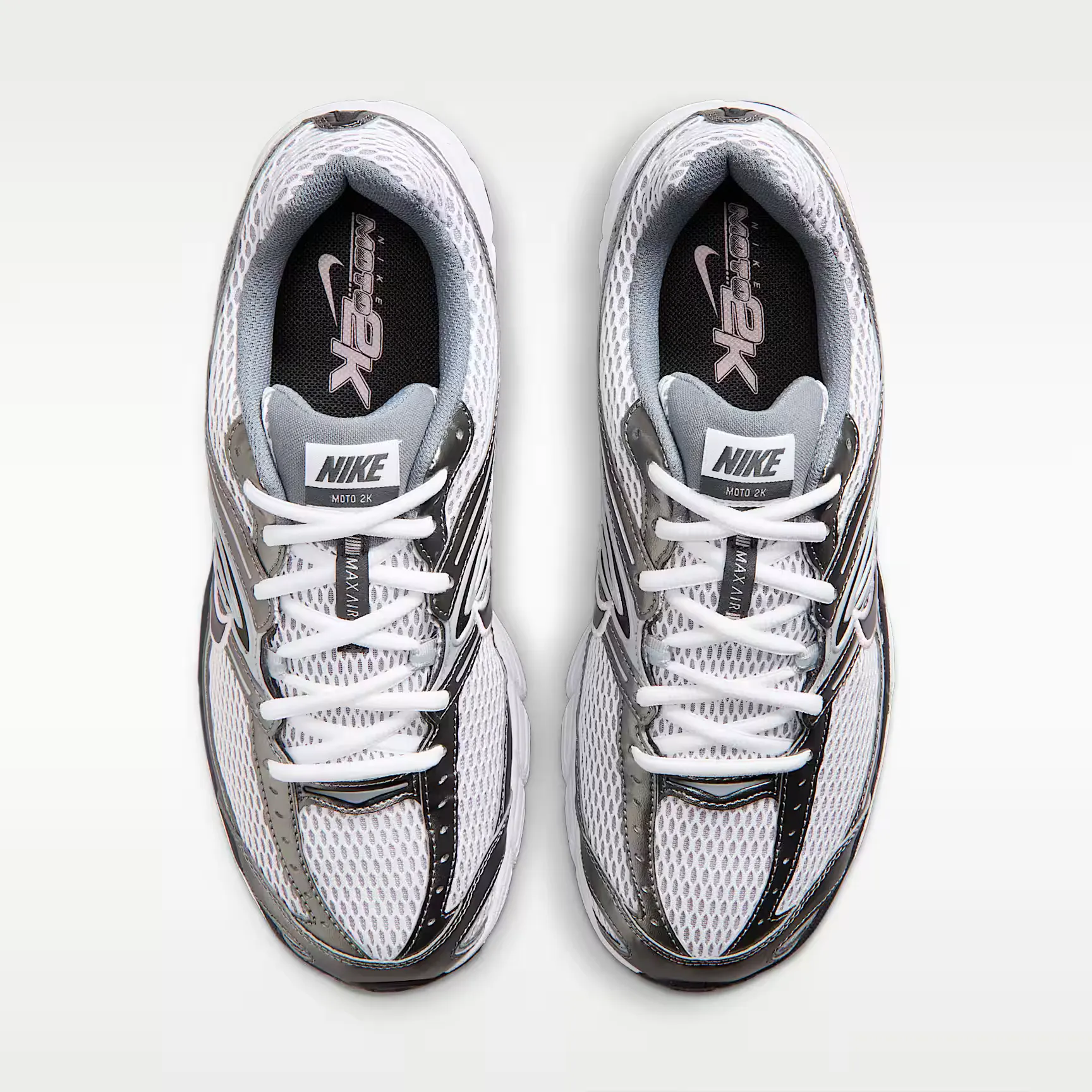 000000_Nike-Air-Max-Moto-2K_Smoke-Grey-Anthracite-Pink-Foam_IU7548-070_img3