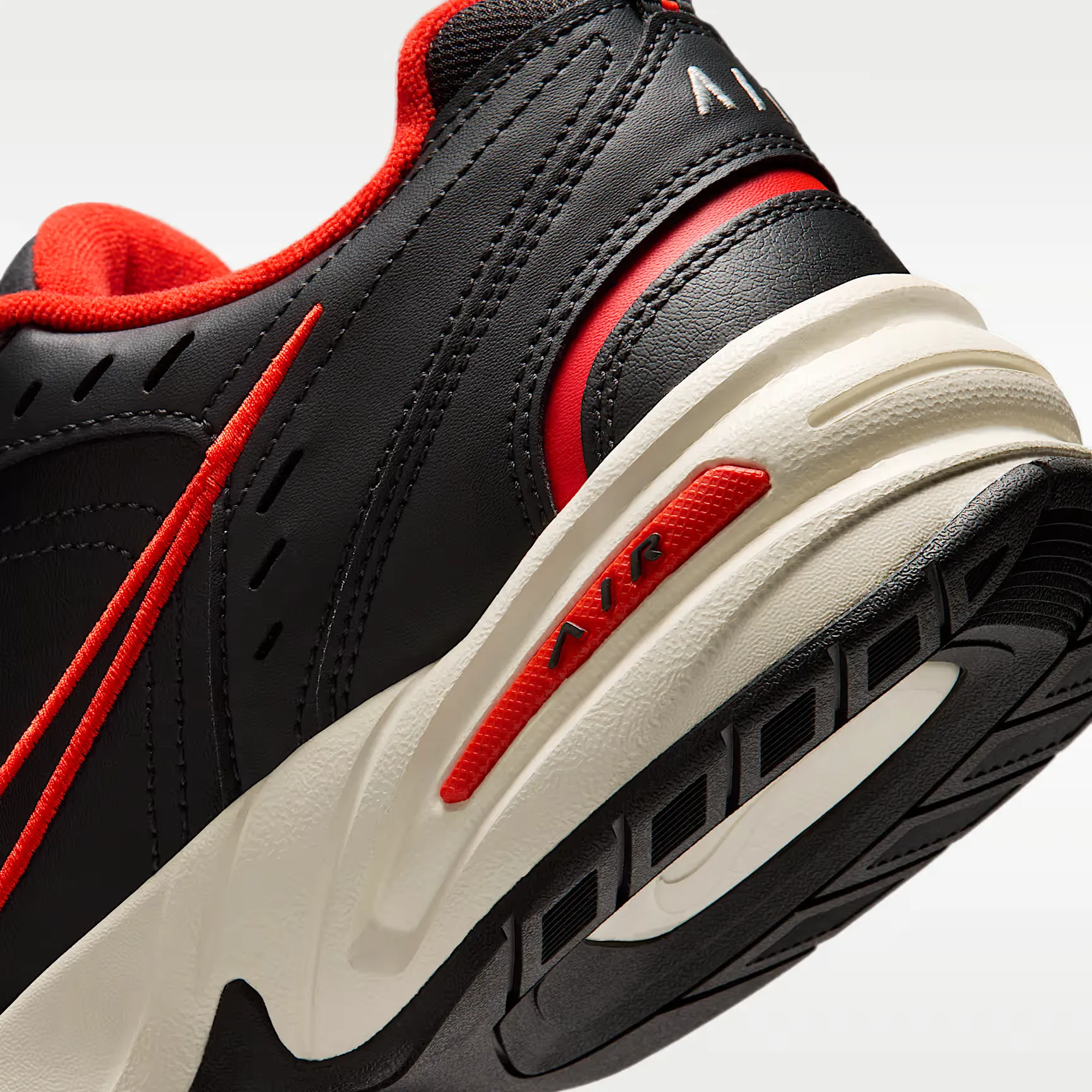 000000_Nike-Air-Monarch-IV_Dark-Smoke-Grey-Picante-Red_415445-003_img7