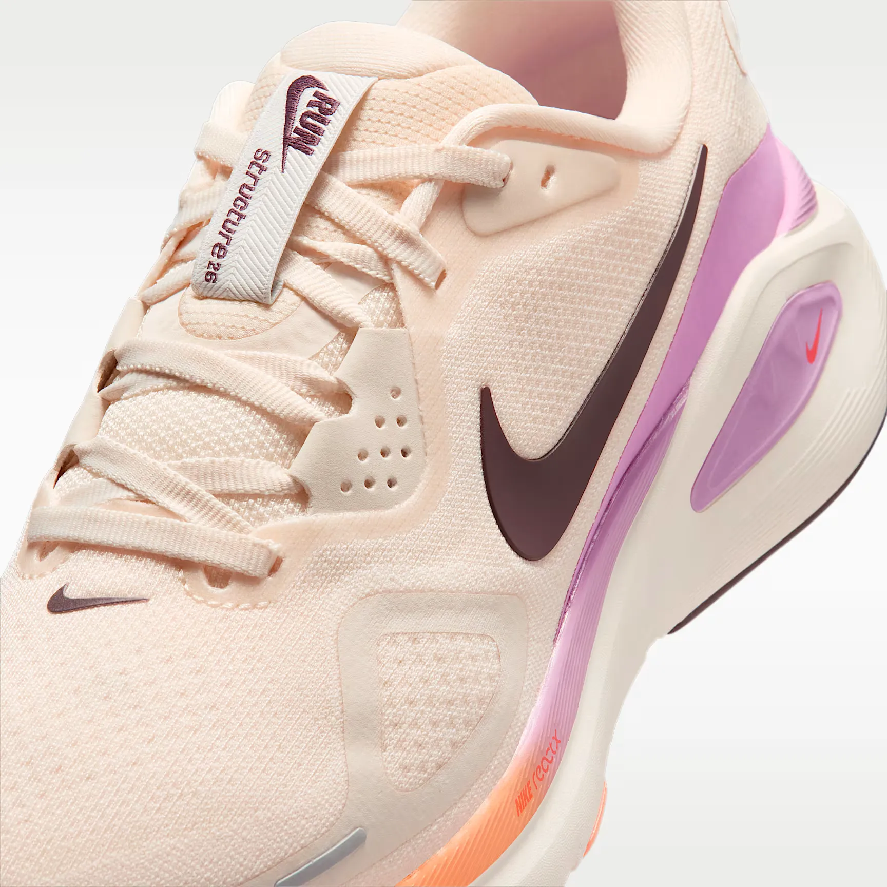 Nike Structure 26 WMNS 