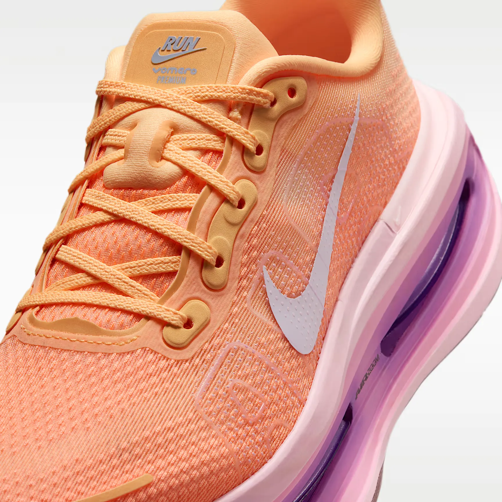 000000_Nike-Vomero-Premium-WMNS_Tangerine-Tint_HM5973-801_img6