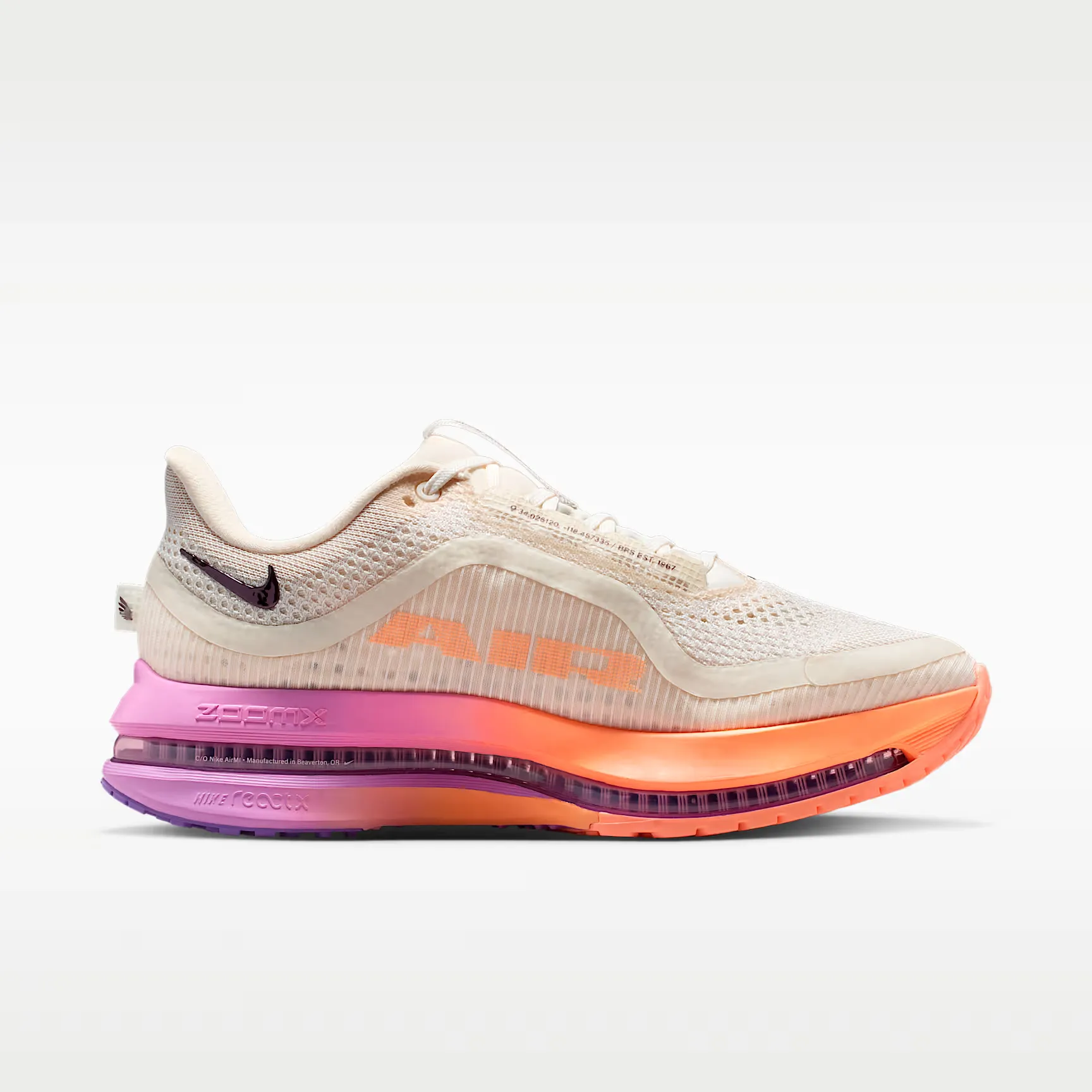 000000_Nike-Pegasus-Premium-WMNS_Chalk-Orange-Pulse_HQ2593-113_img2