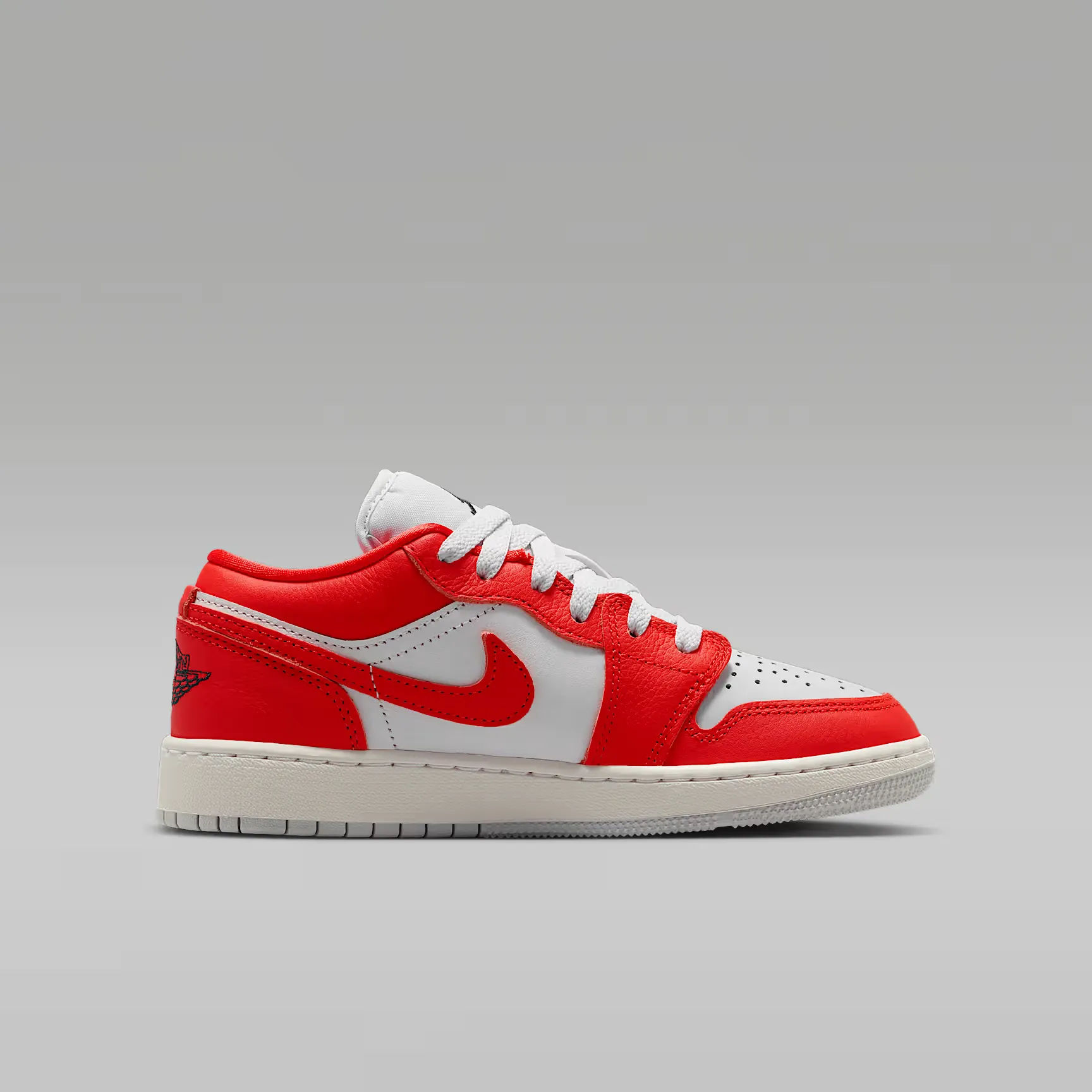 000000_Air-Jordan-1-Low-SE-GS_Chile-Red_II1257-002_img2