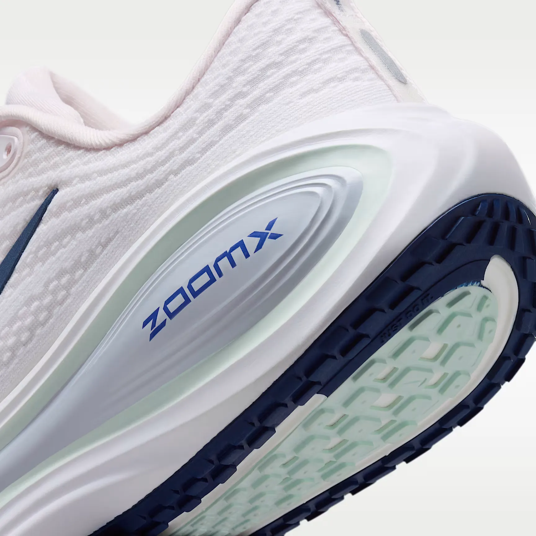 000000_Nike-Vomero-Plus-WMNS_Pearl-Pink_HV8154-606_img7