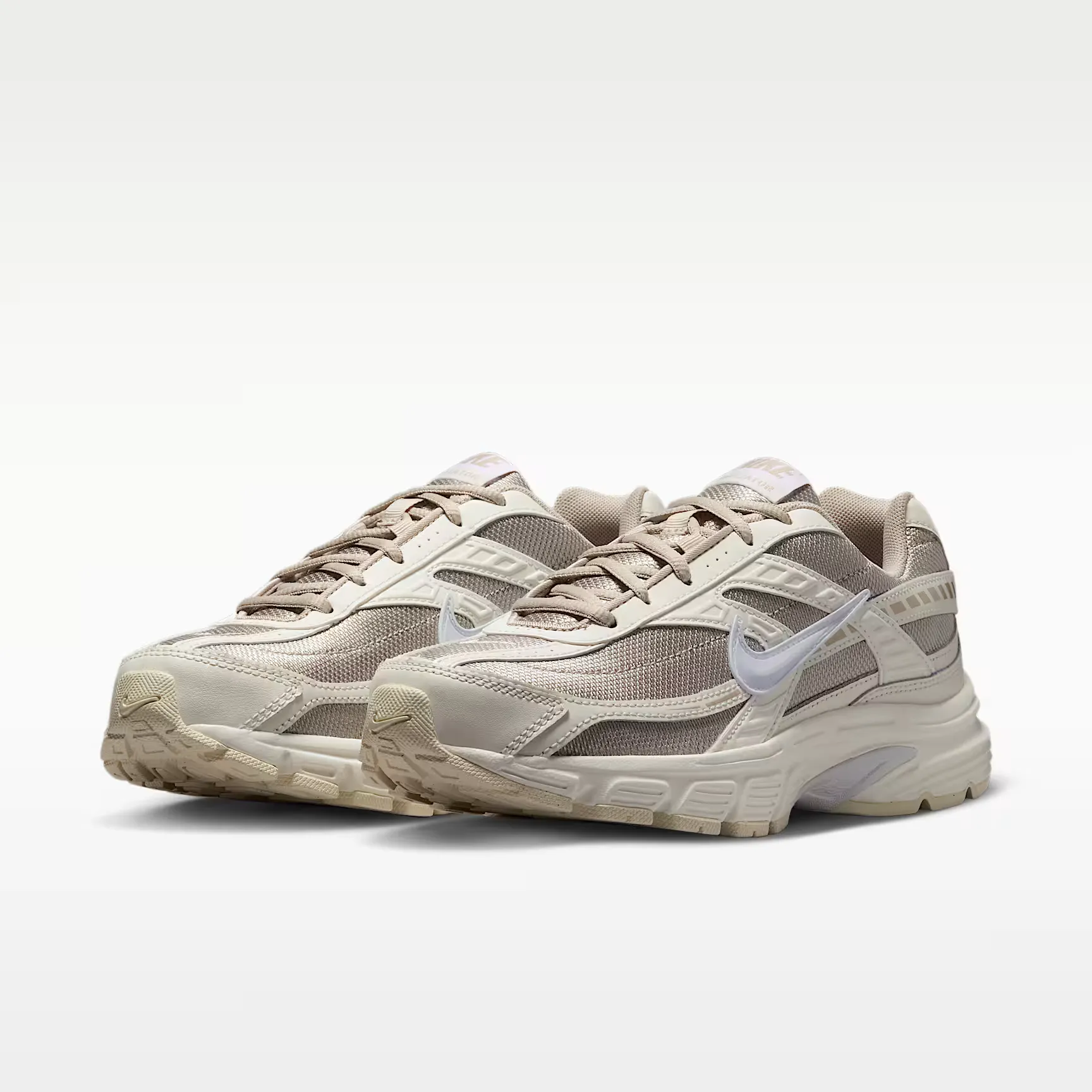 000000_Nike-Initiator-WMNS_Sail-Cream-II_394053-105_img4