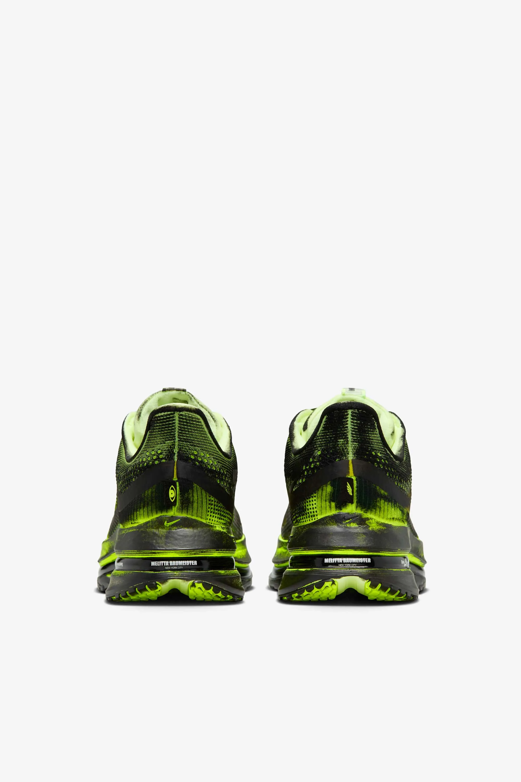 000000_Melitta-Baumeister-x-Nike-Pegasus-Premium-WMNS_Volt-And-Cyber_IQ7336-700_img4