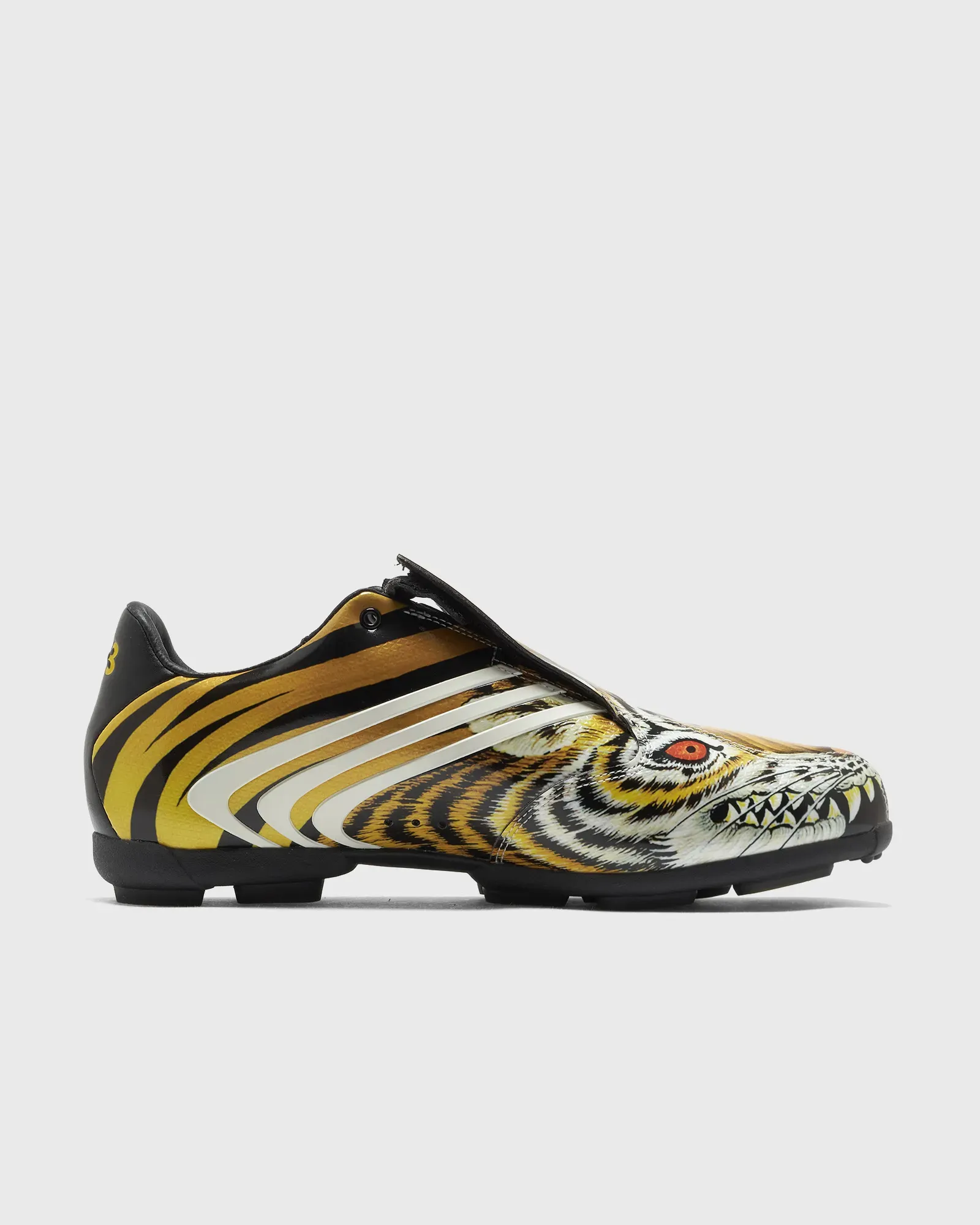 000000_adidas-Y-3-F50-Beast_Tiger_KK3652_img2