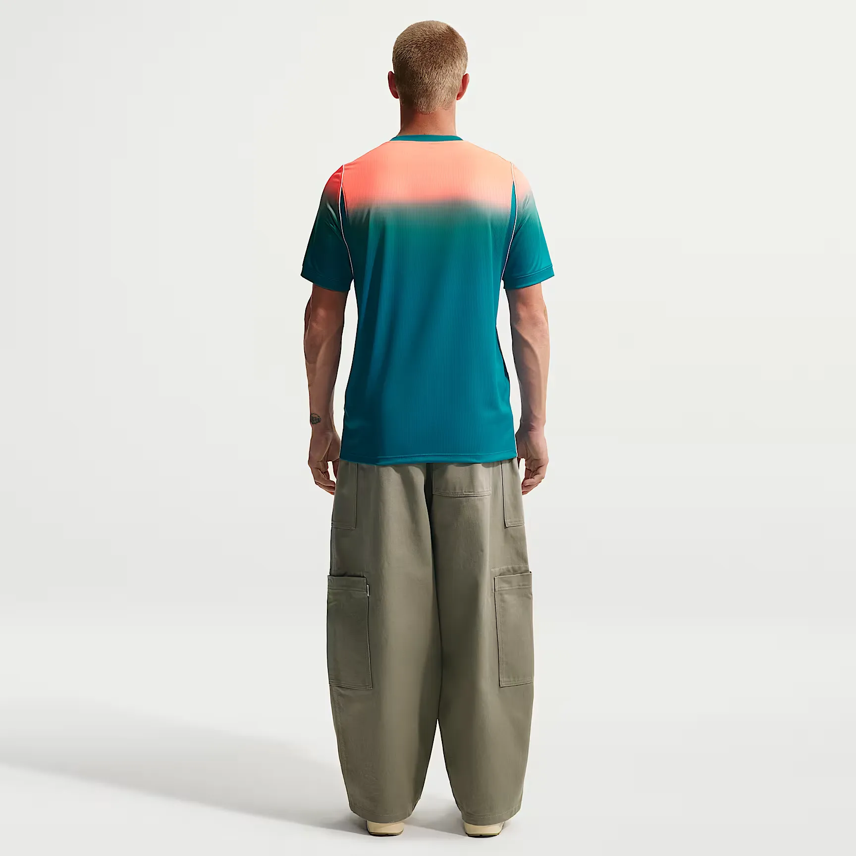 000000_Nike-Replica-Dri-FIT-Jersey-2026_Australia-Stadium-Away_IB5347-367_img4