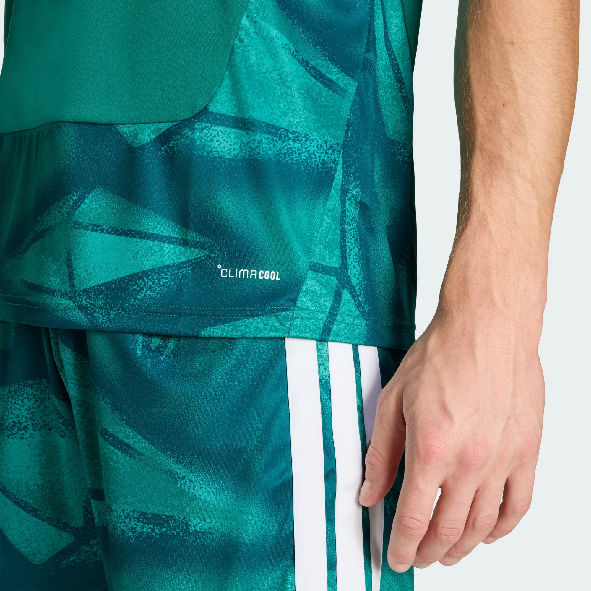 000000_adidas-Germany-26-Goalkeeper-Home-Jersey_Active-Green_KD5121_img7