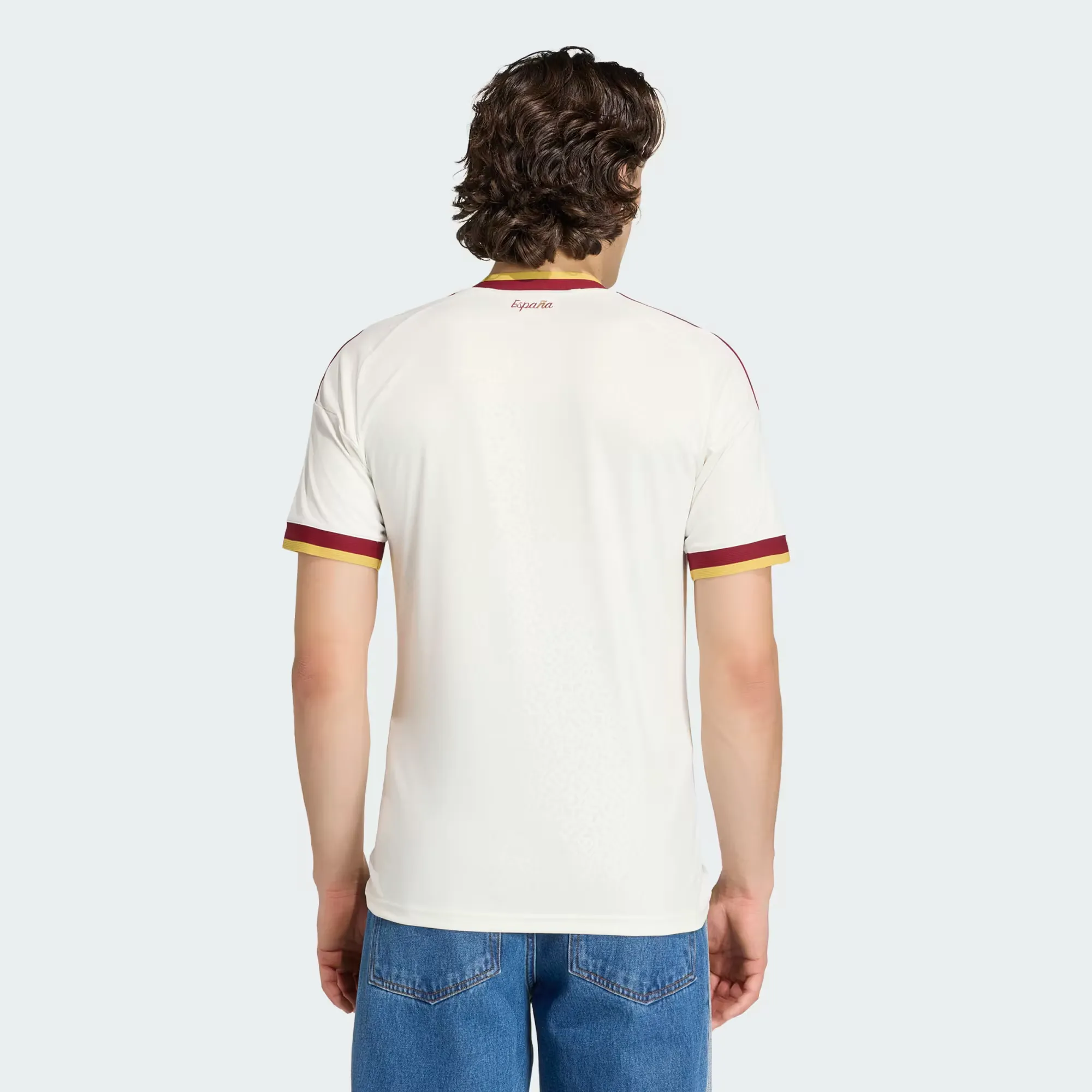 000000_adidas-Replica-Jersey-2026_Spain-Away_JN4397_img1