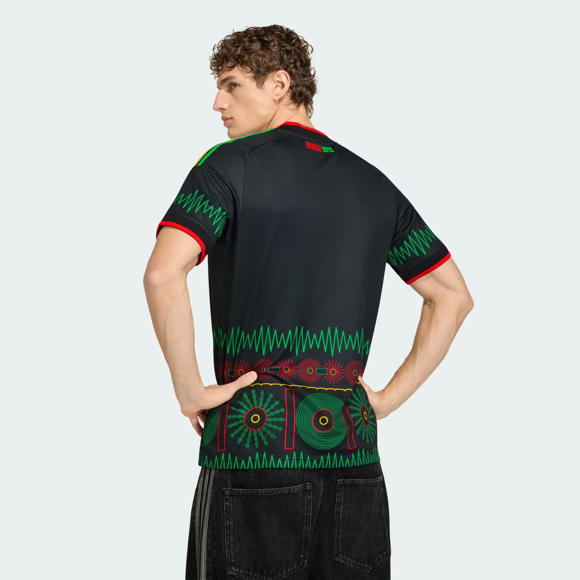 000000_Bob-Marley-x-adidas-Jamaica-Away-Jersey_Black_KD0957_img1