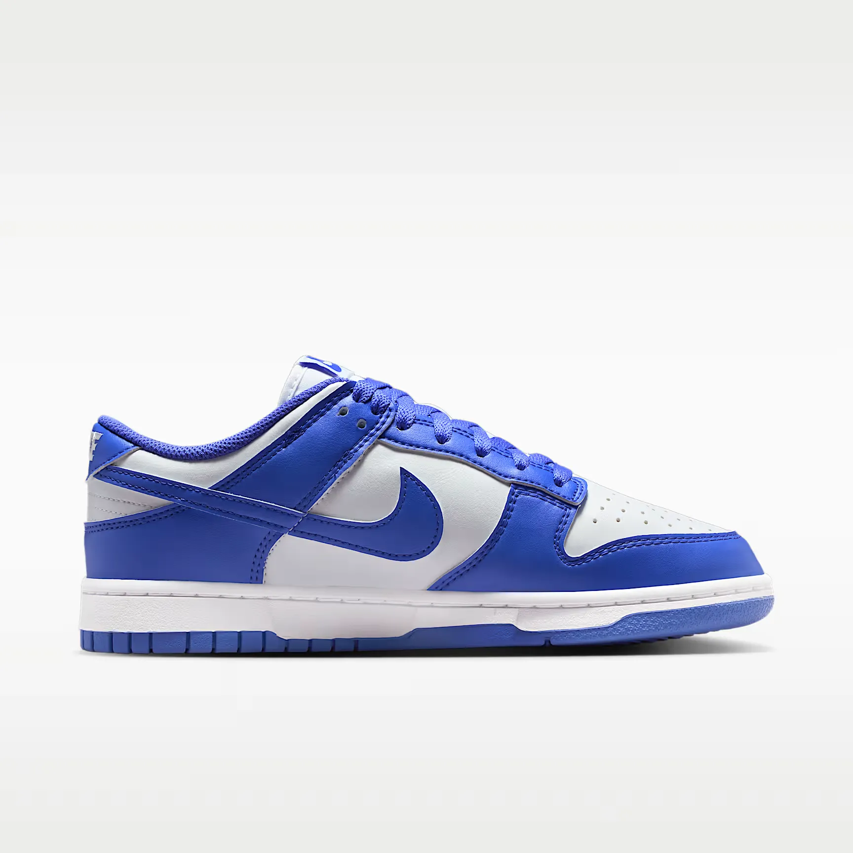 000000_Nike-Dunk-Low-WMNS_Sapphire_IM6572-102_img2