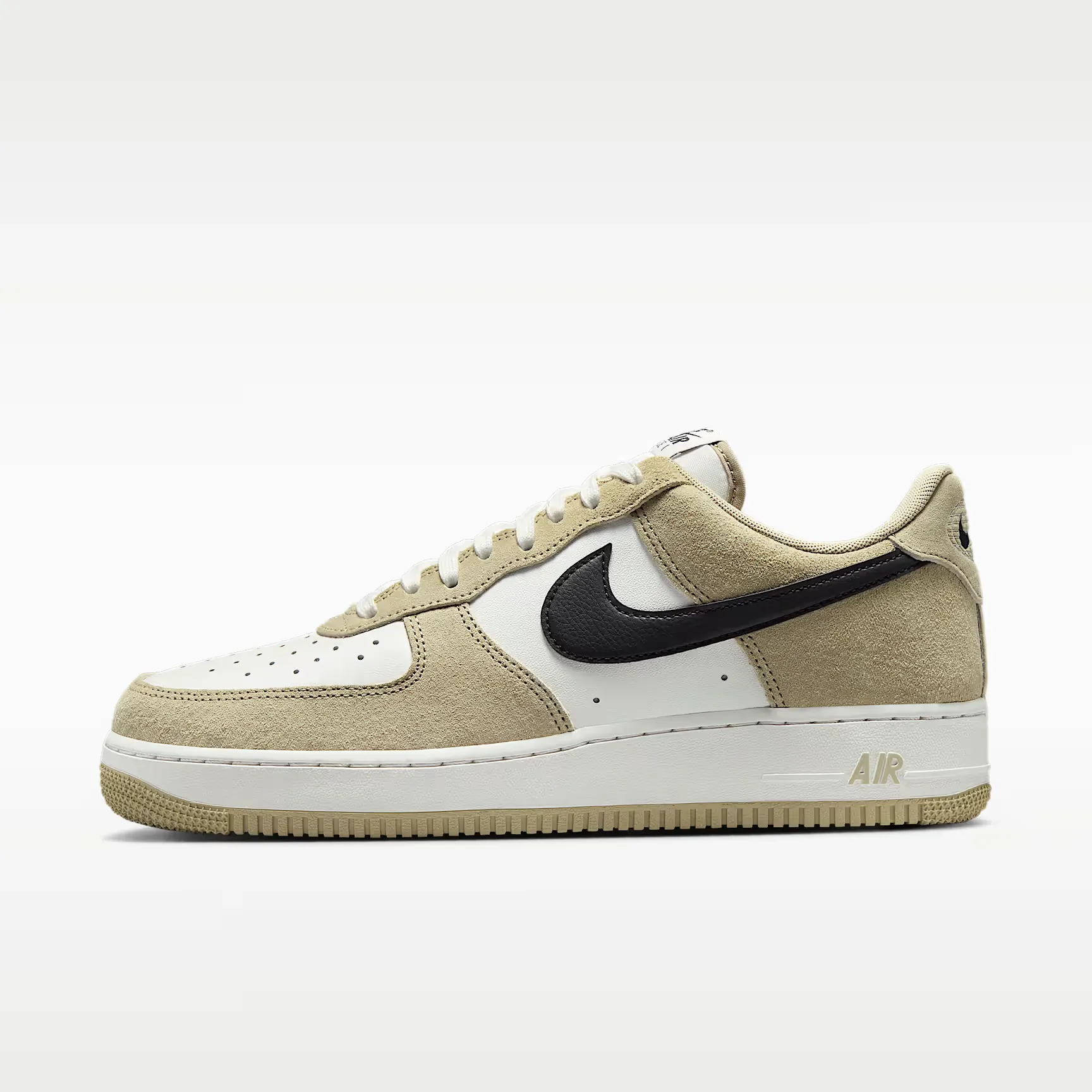 Nike Air Force 1 '07 LV8 