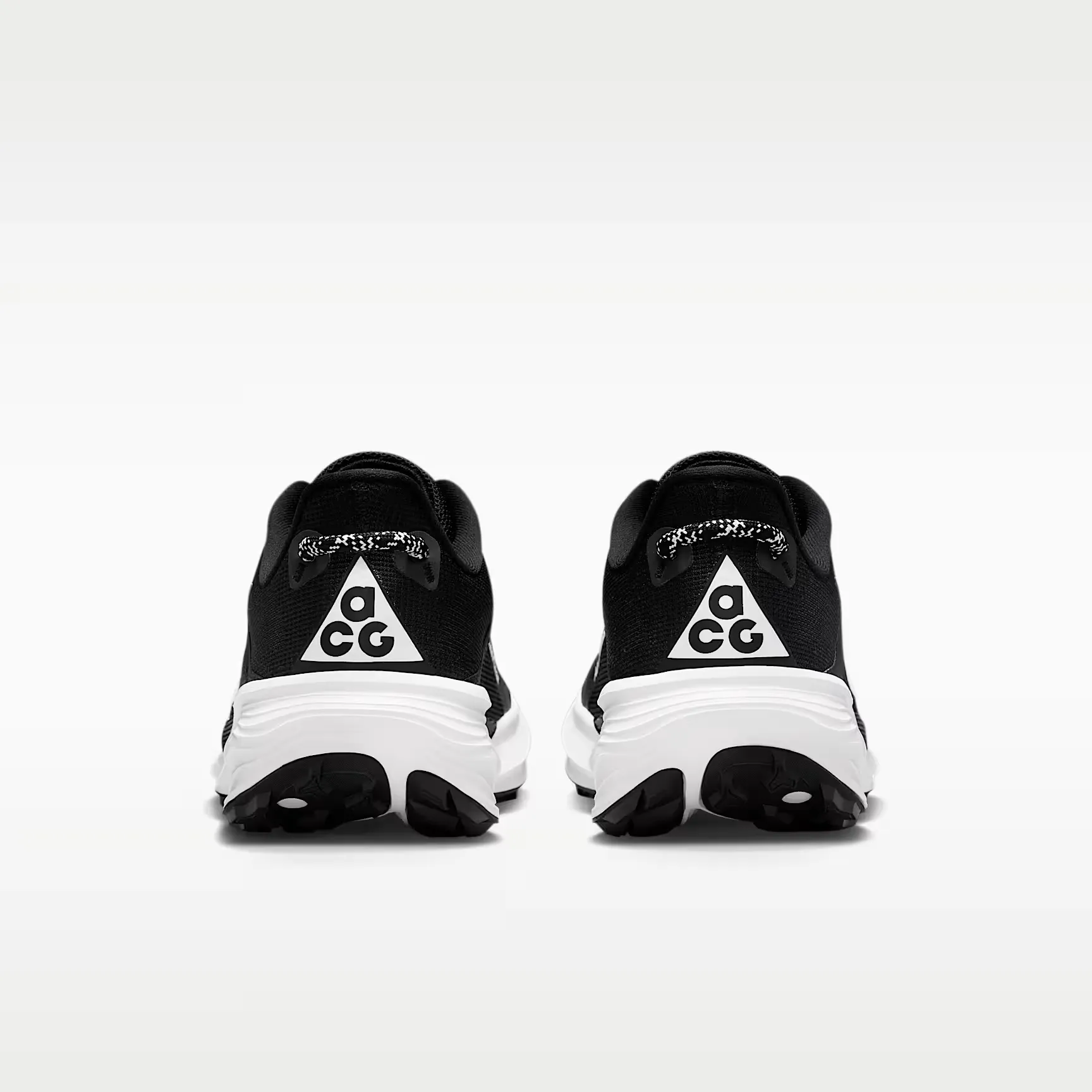 000000_Nike-ACG-Pegasus-Trail_Black_HV8116-001_img5