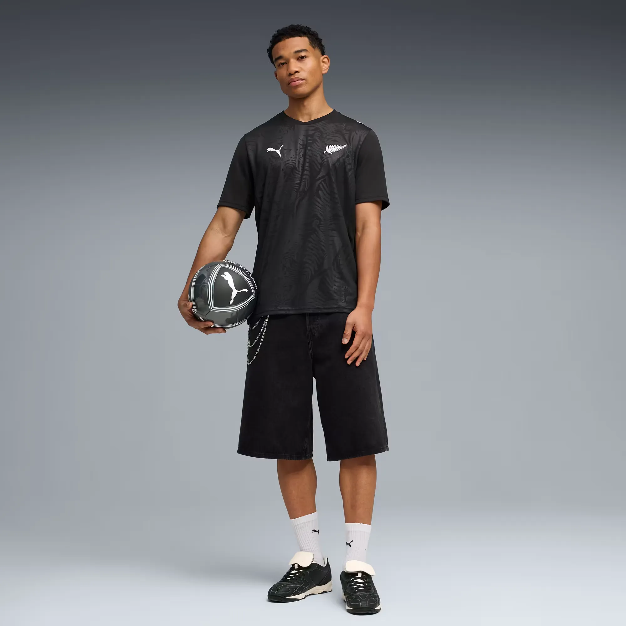 000000_Puma-Nouvelle-Zelande-2026-Maillot-Home_Black-Silver_783262-01_img2