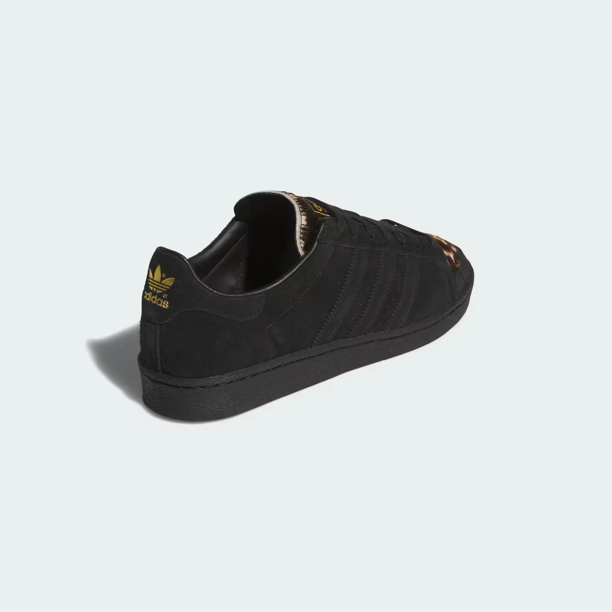 000000_adidas-Jabbar-Lo_Aurora-Black-Core-Black_KJ4280_img4