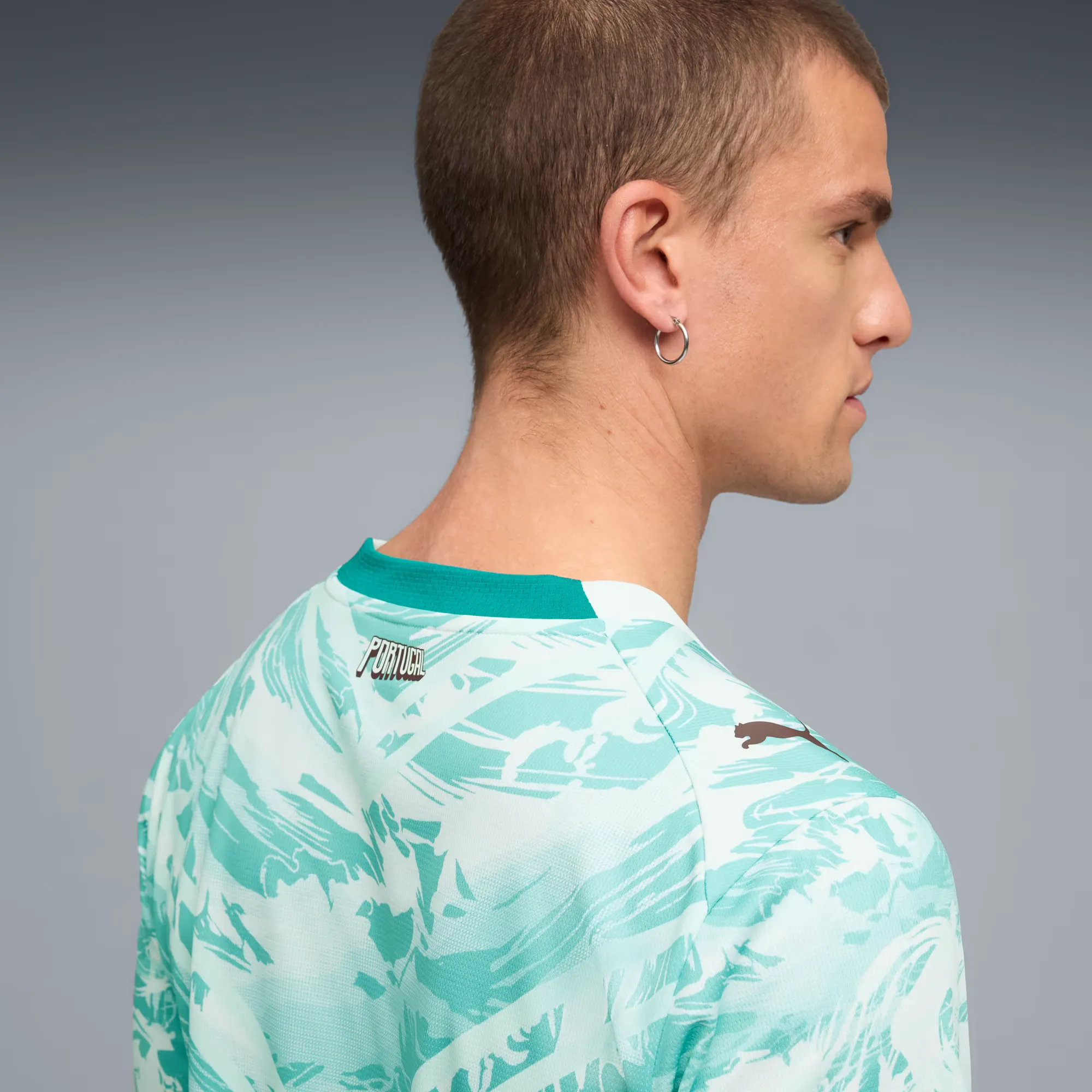 000000_Puma-Portugal-2026-Away-Jersey_White-Green-Lagoon_783288-02_img2