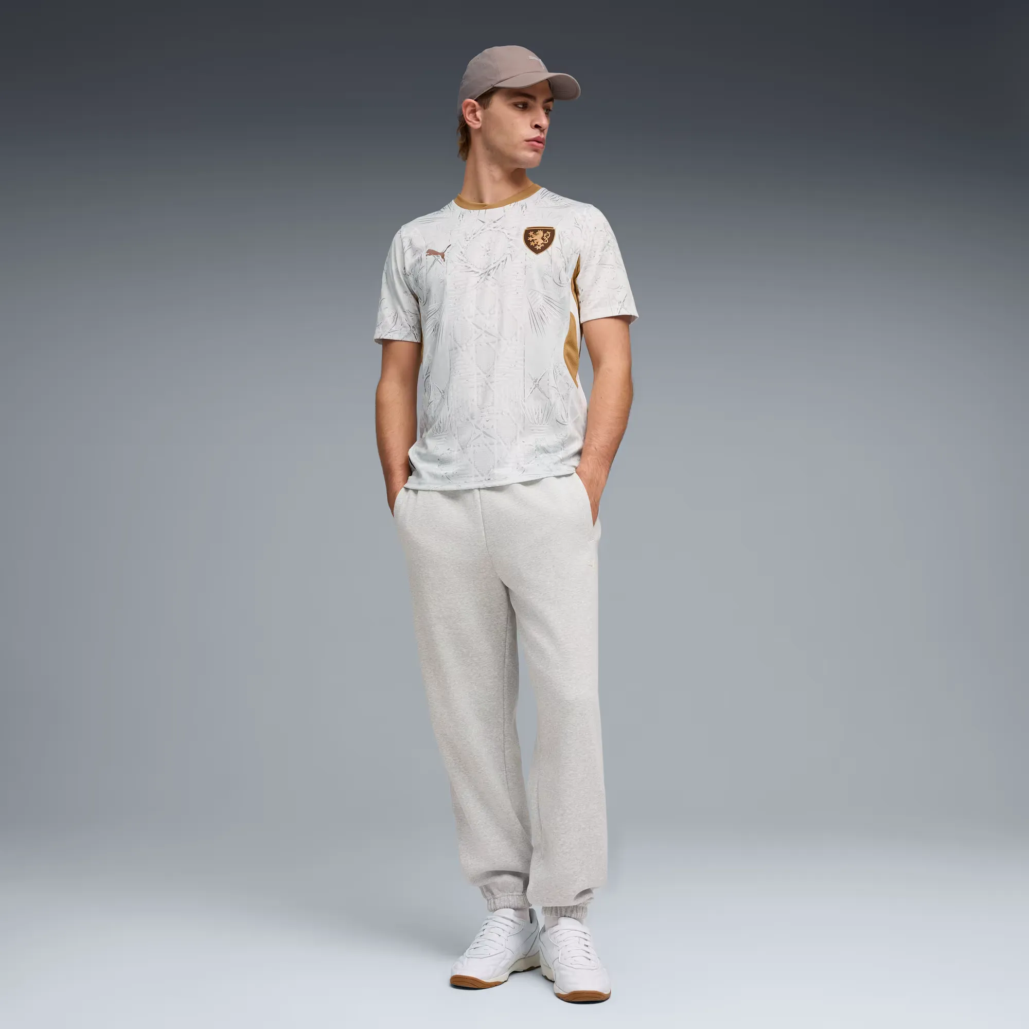 000000_Puma-Czech-Republic-Away-Jersey-2026_White-Matte-Gold_783257-06_img2