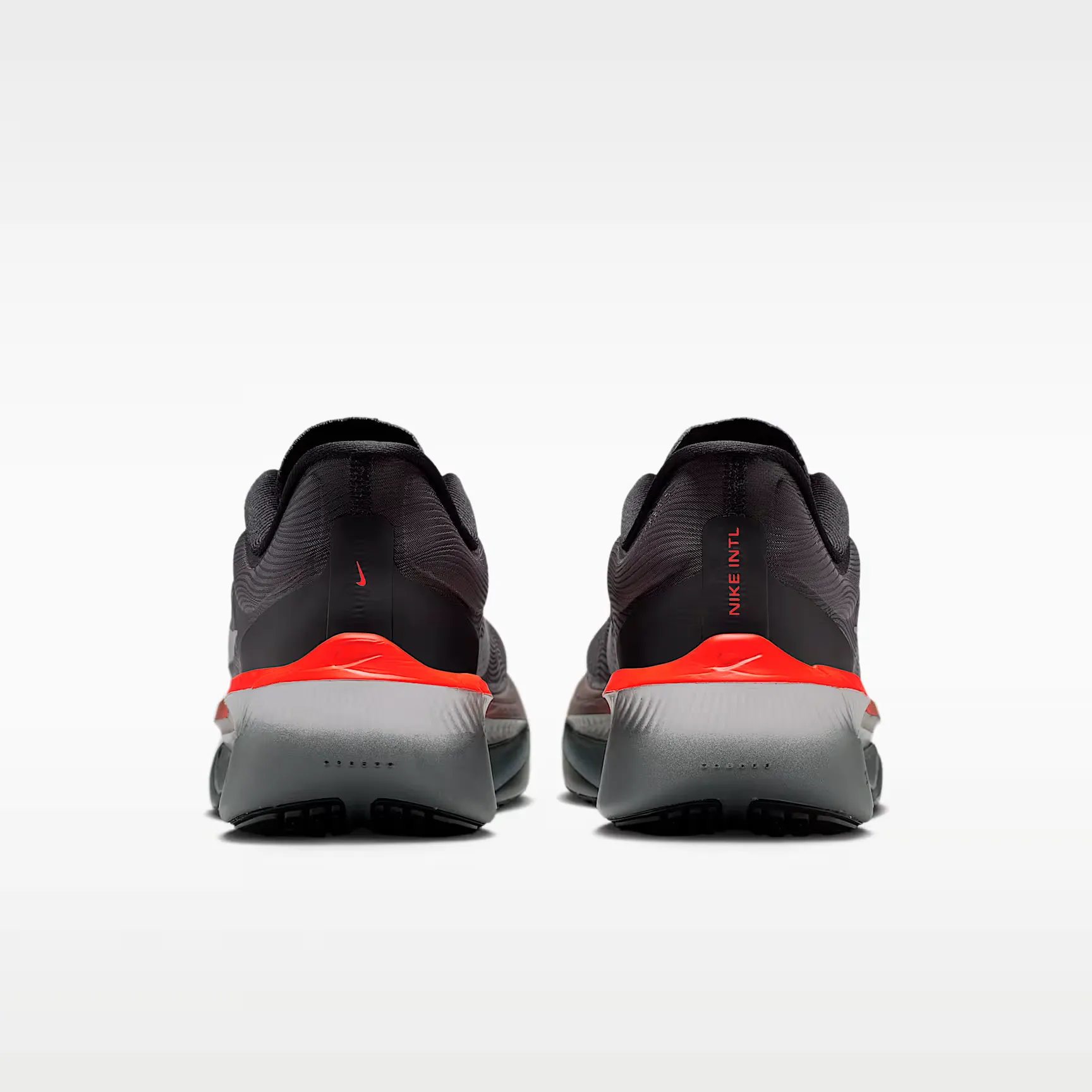 000000_Nike-Zoom-Fly-6_Black-Crimson_IR1995-010_img5