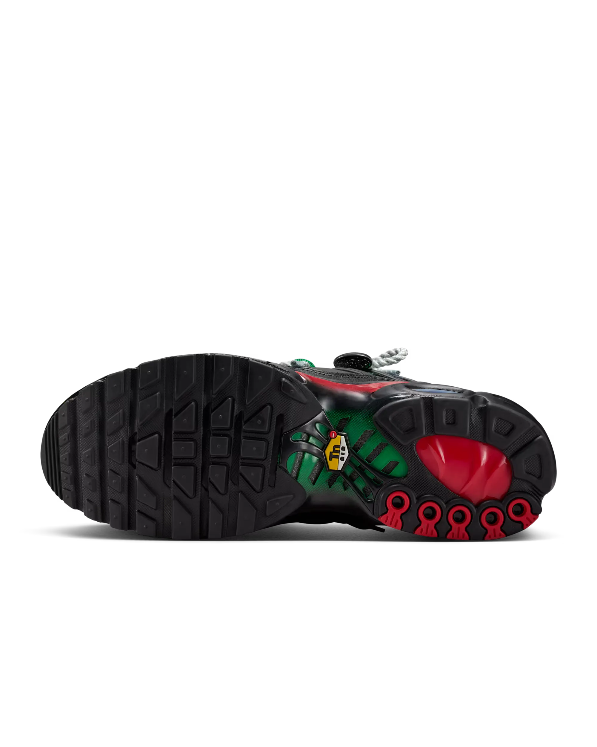 Homecoming-x-Nike-Air-Max-Plus_Pan-African-Black_IM4960-001_img1