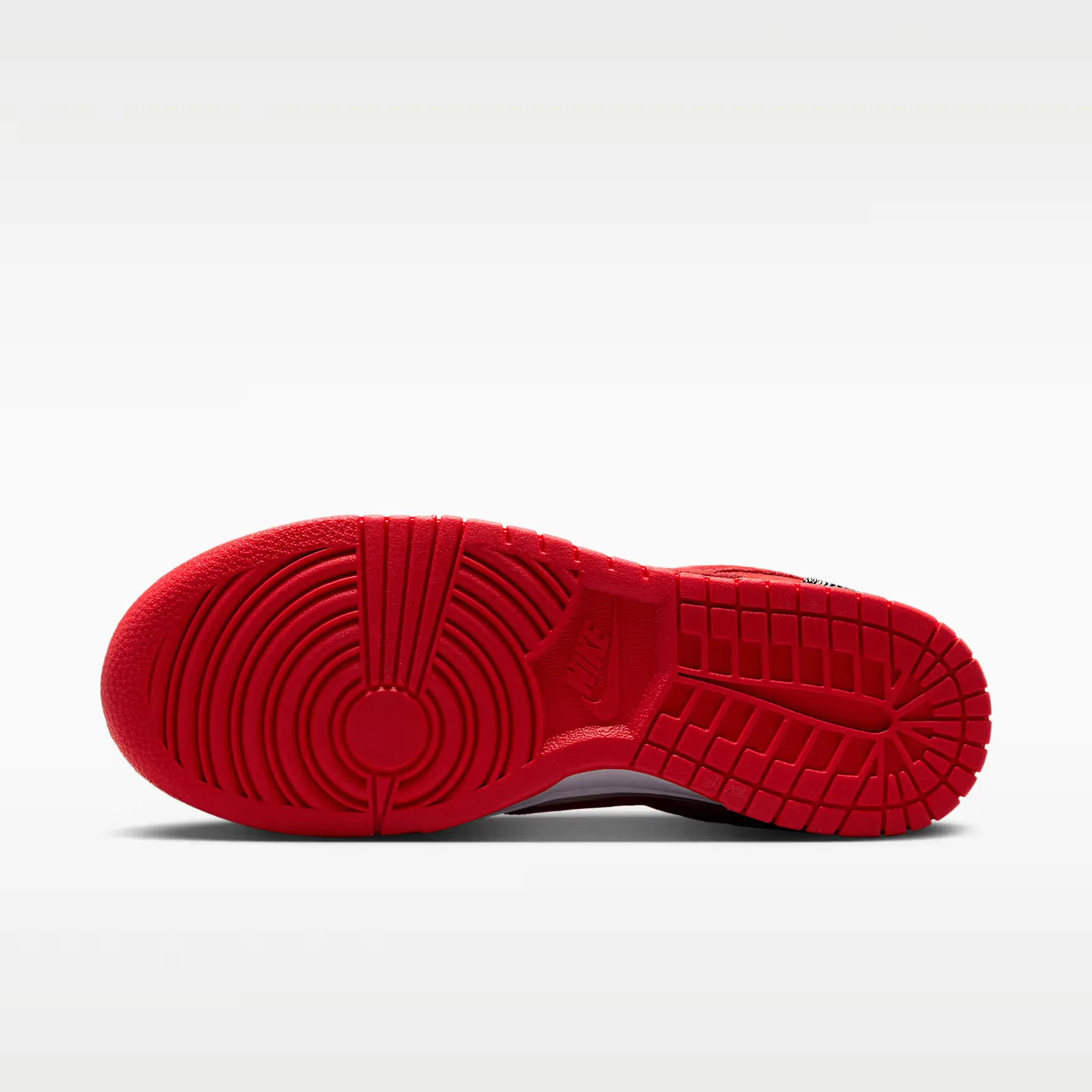 000000_Nike_Nike-Dunk-Low-Wmns_IO4244-103_img1