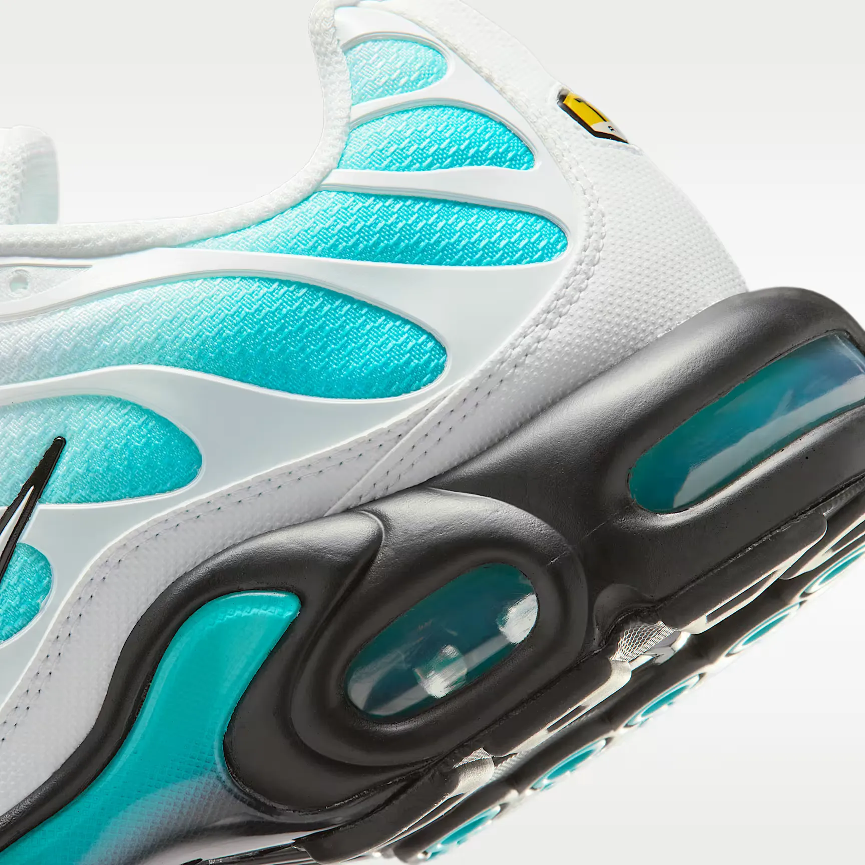 Nike Air Max Plus 