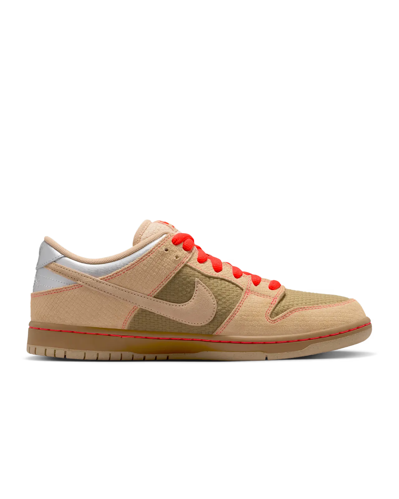 000000_Nike-SB-Dunk-Low_Som-Tum_IB6206-701_img3