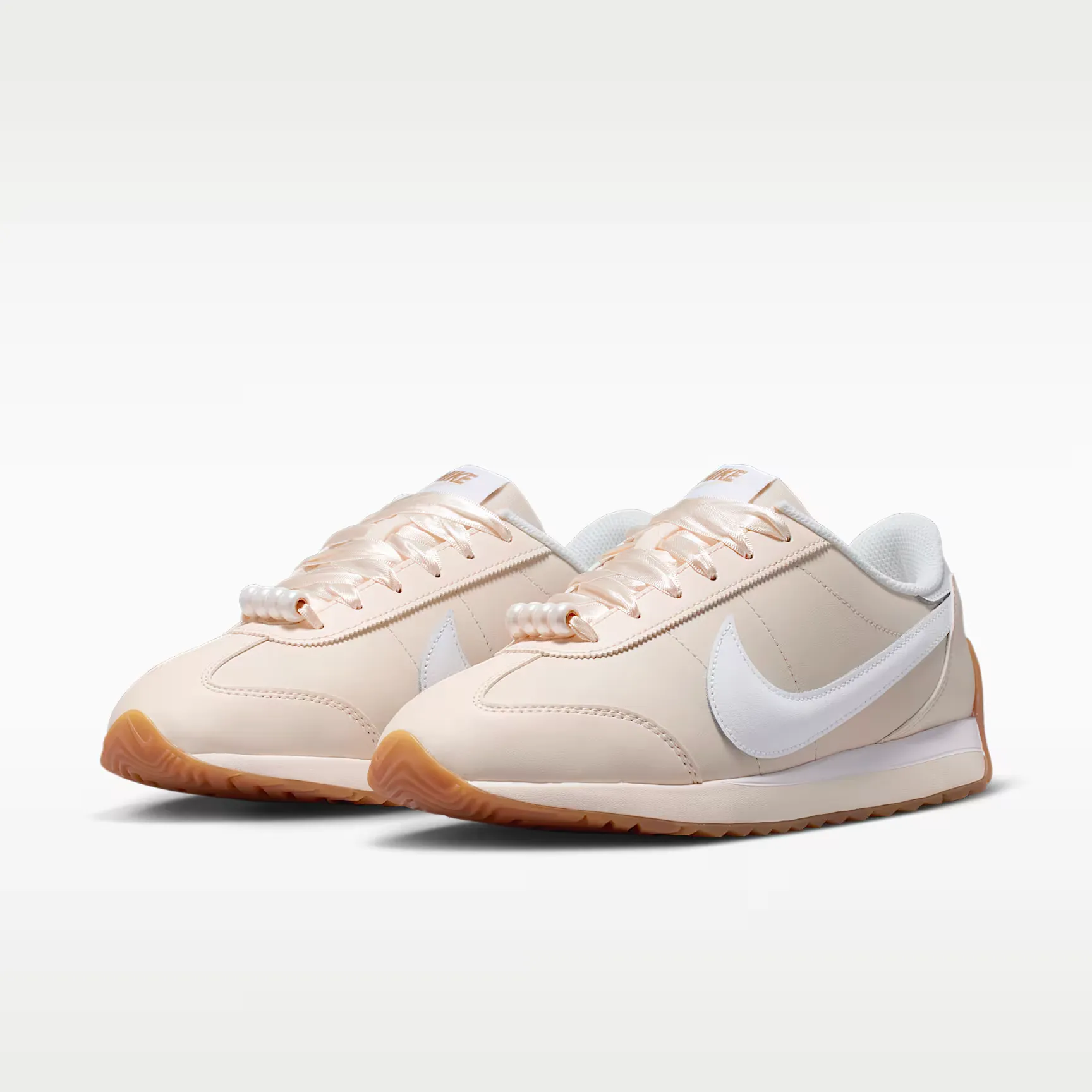 000000_Nike_Nike-Pacific-Leather-Le-Wmns_IR1374-100_img4