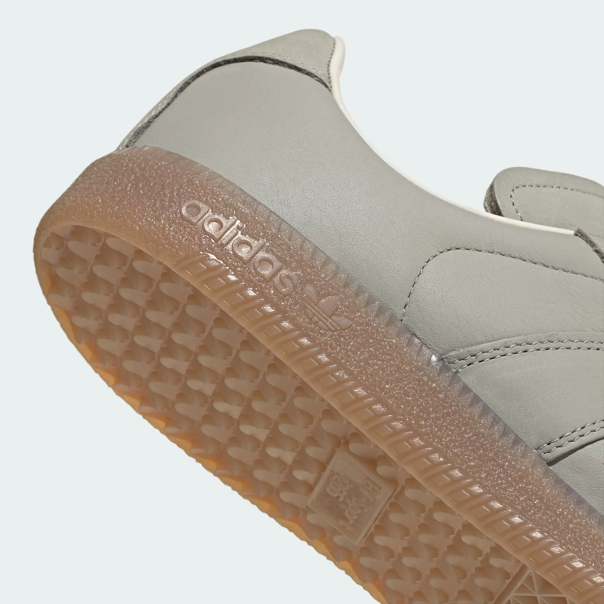000000_adidas-BW-Army_Sesame-Chalk-White-Gum_KK3301_img9