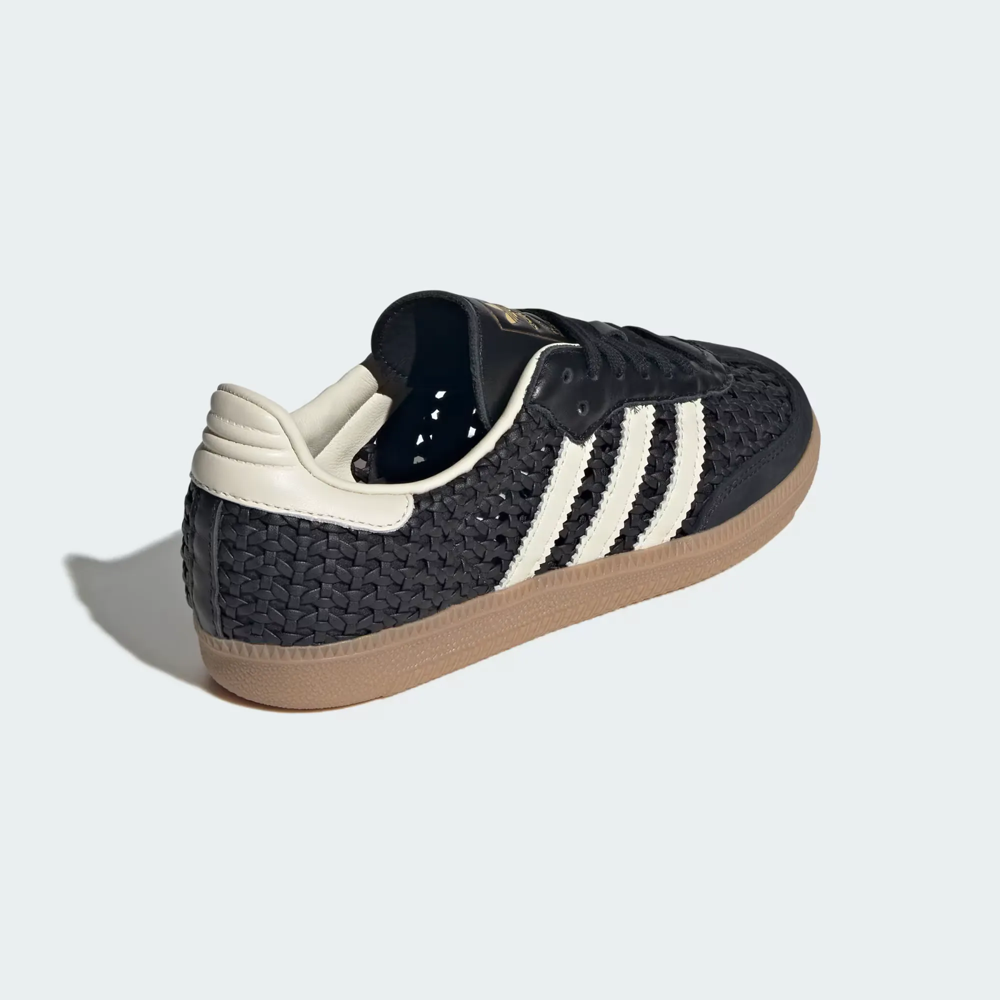000000_adidas-Samba-OG_Core-Black-Cream-White-Gold-Metallic_HQ9282_img4
