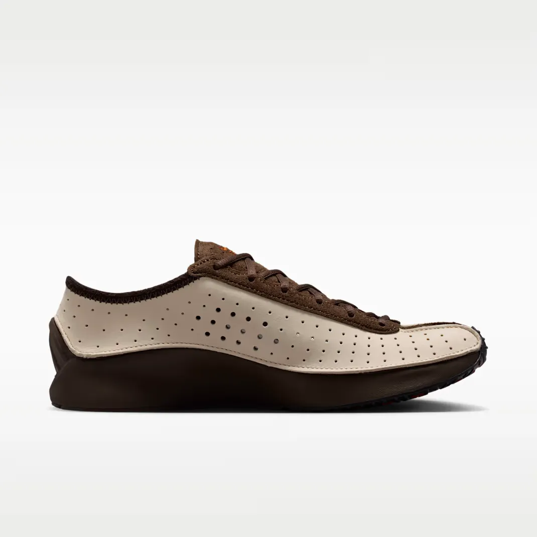 000000_Nike-Air-Superfly_Sanddrift-Baroque-Brown_IU7555-126_img2