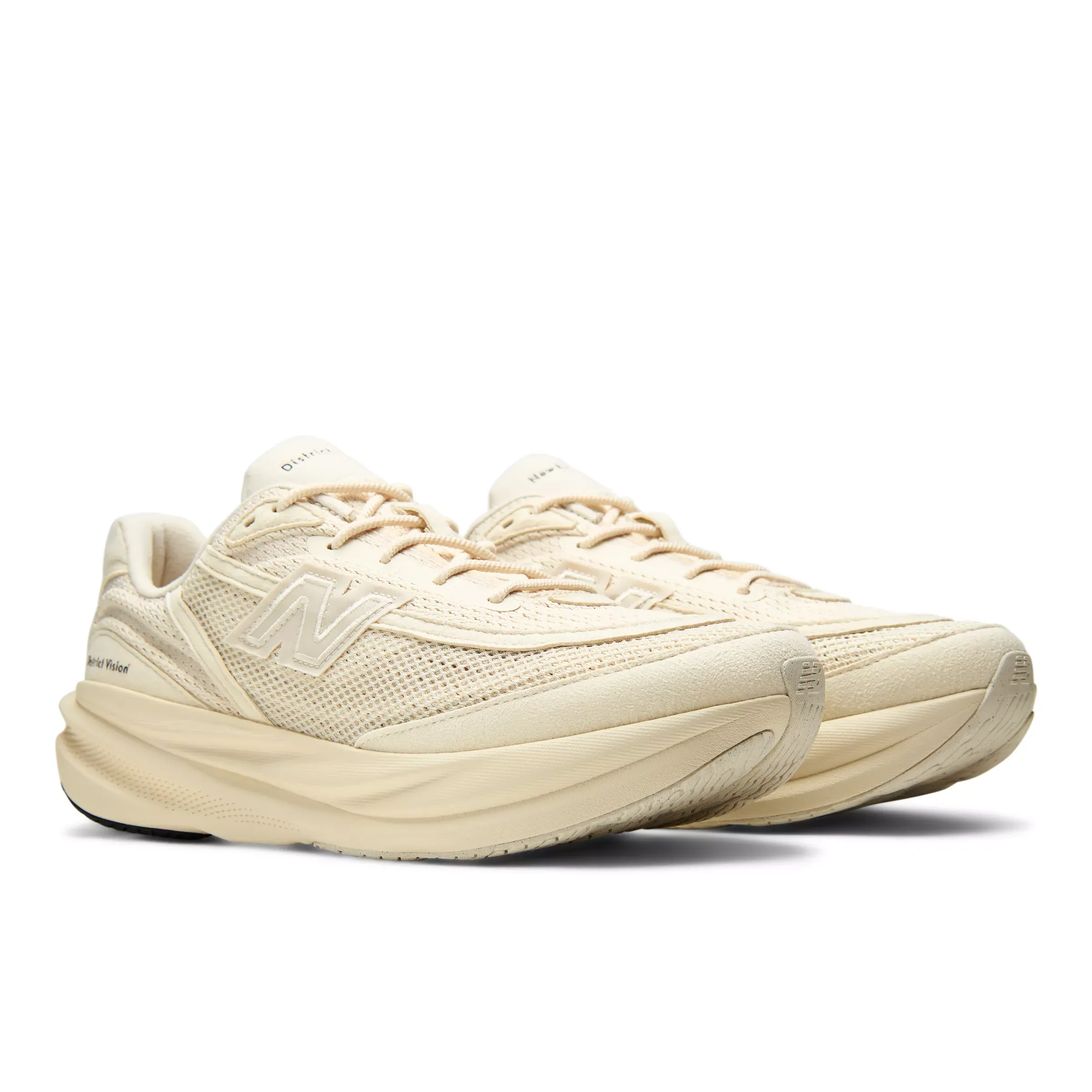 000000_District-Vision-x-New-Balance-1080v15_Linen-Black_M10807T4_img3