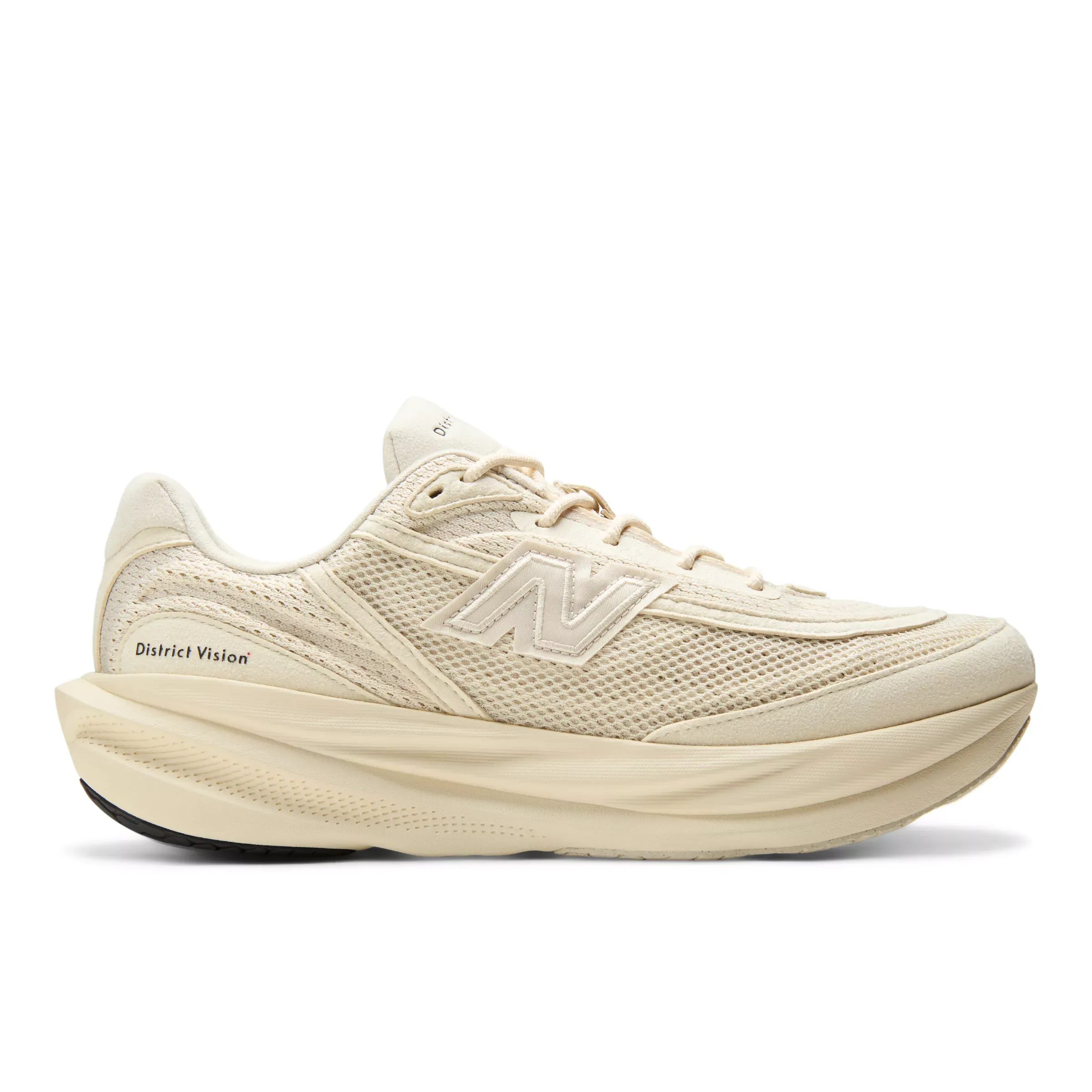 000000_District-Vision-x-New-Balance-1080v15_Linen-Black_M10807T4_img0