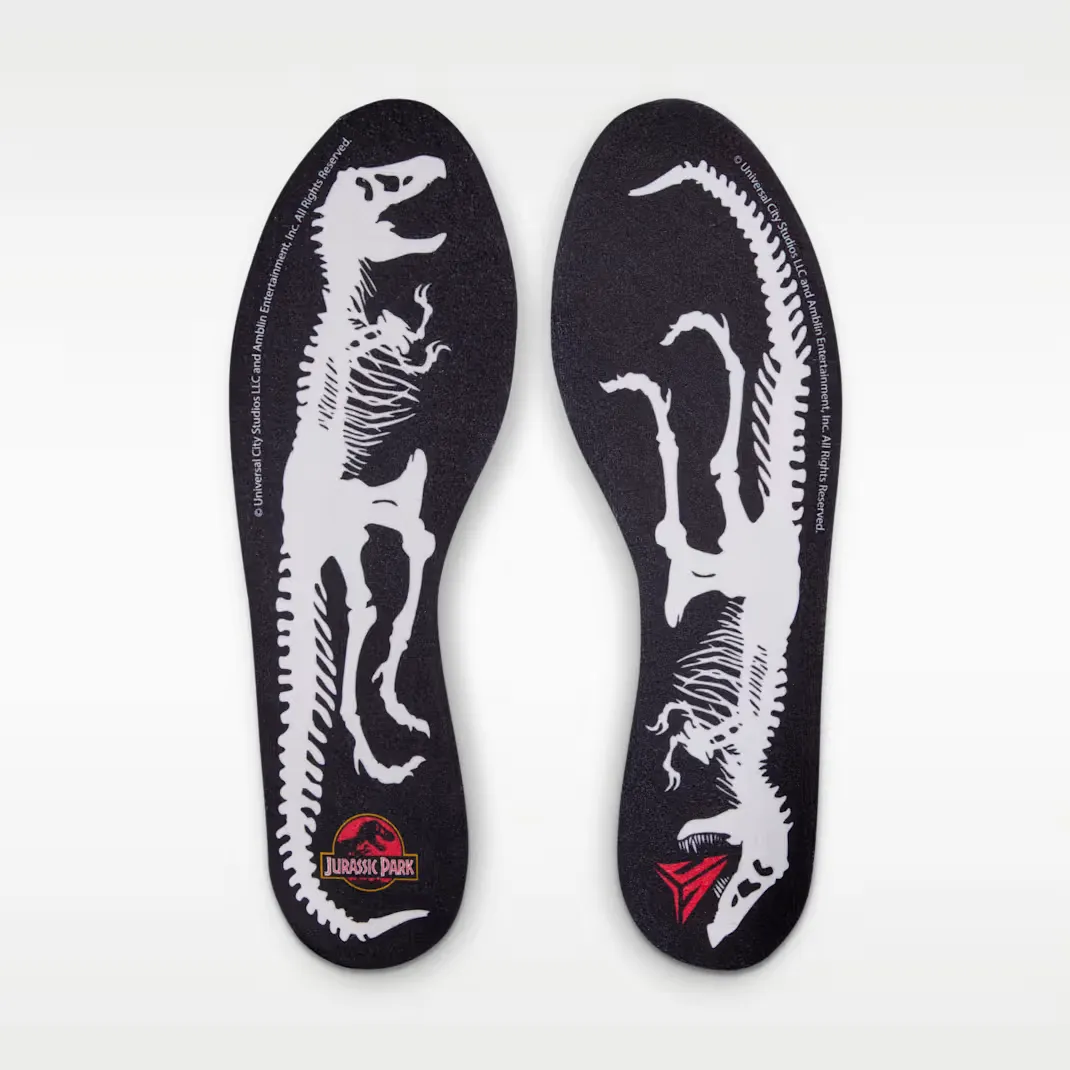 000000_Jurassic-Park-x-Nike-Ja-3-Raptor-_Raptor_IU7240-001_img9