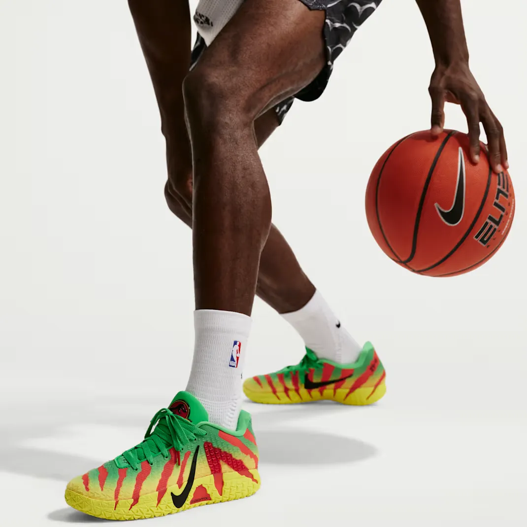 000000_Jurassic-Park-x-Nike-Ja-3_Explorer_IU7240-300_img13