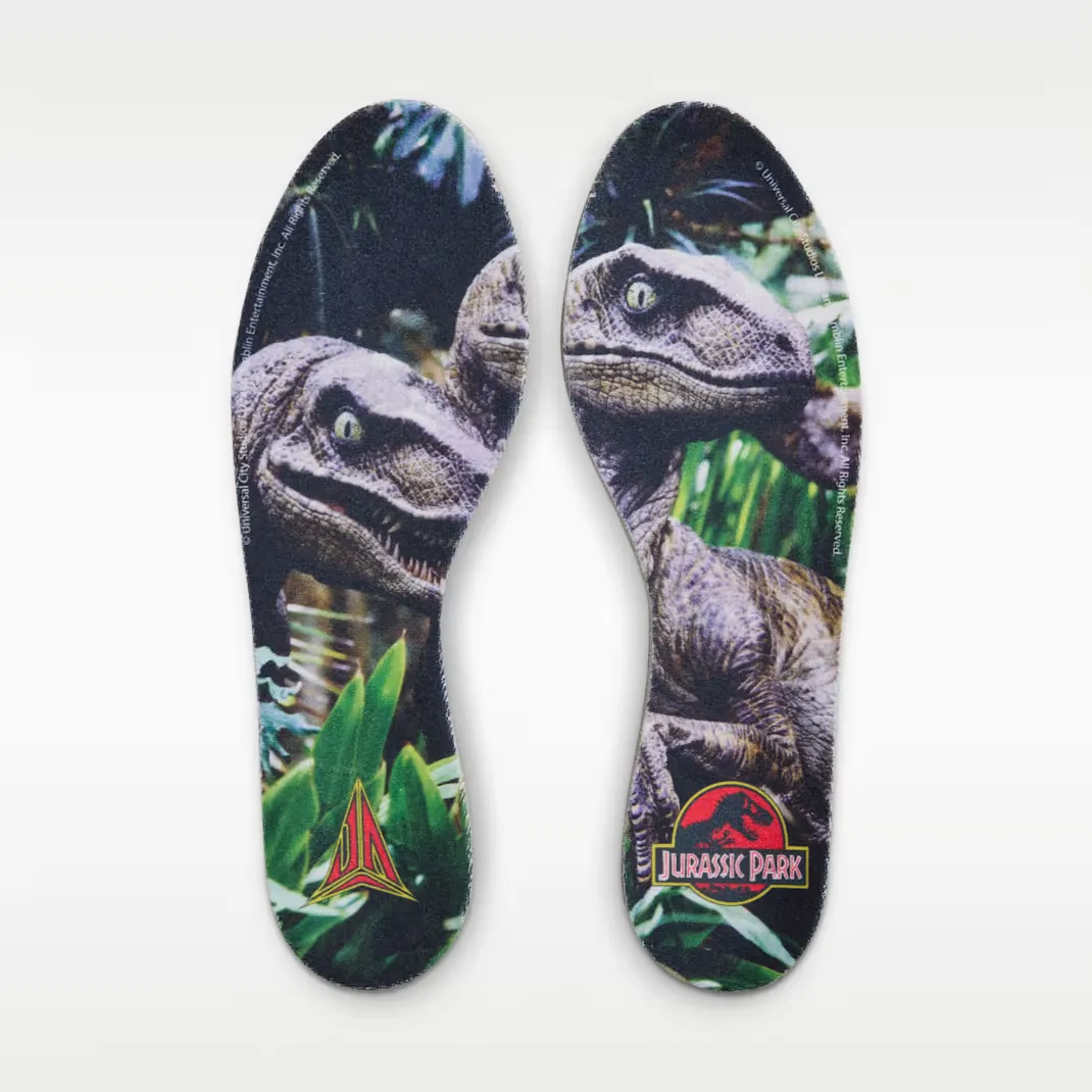 000000_Jurassic-Park-x-Nike-Ja-3_Explorer_IU7240-300_img9