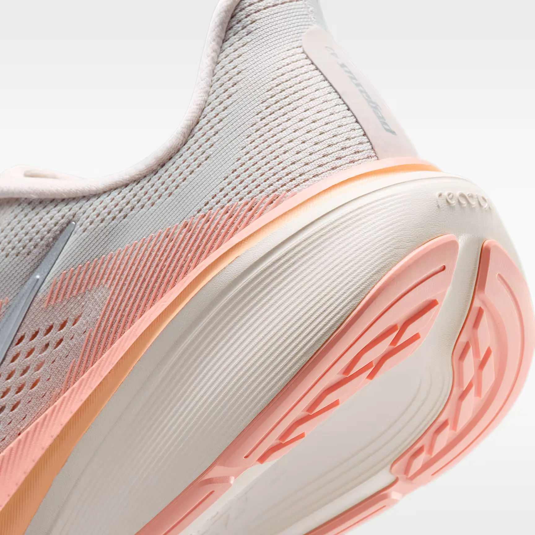 000000_Nike_Nike-Pegasus-42-Wmns_IB1881-002_img7