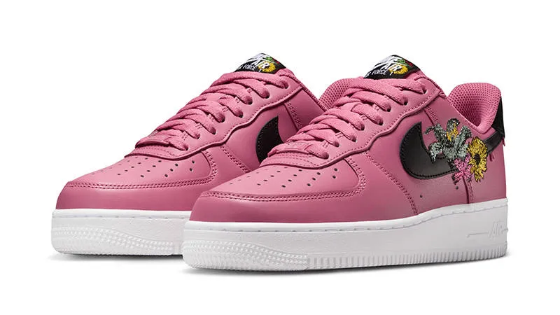 000000_Nike_Nike-Air-Force-1-Low-Now-Accepting-All-Flowers_IB6644-600_img1