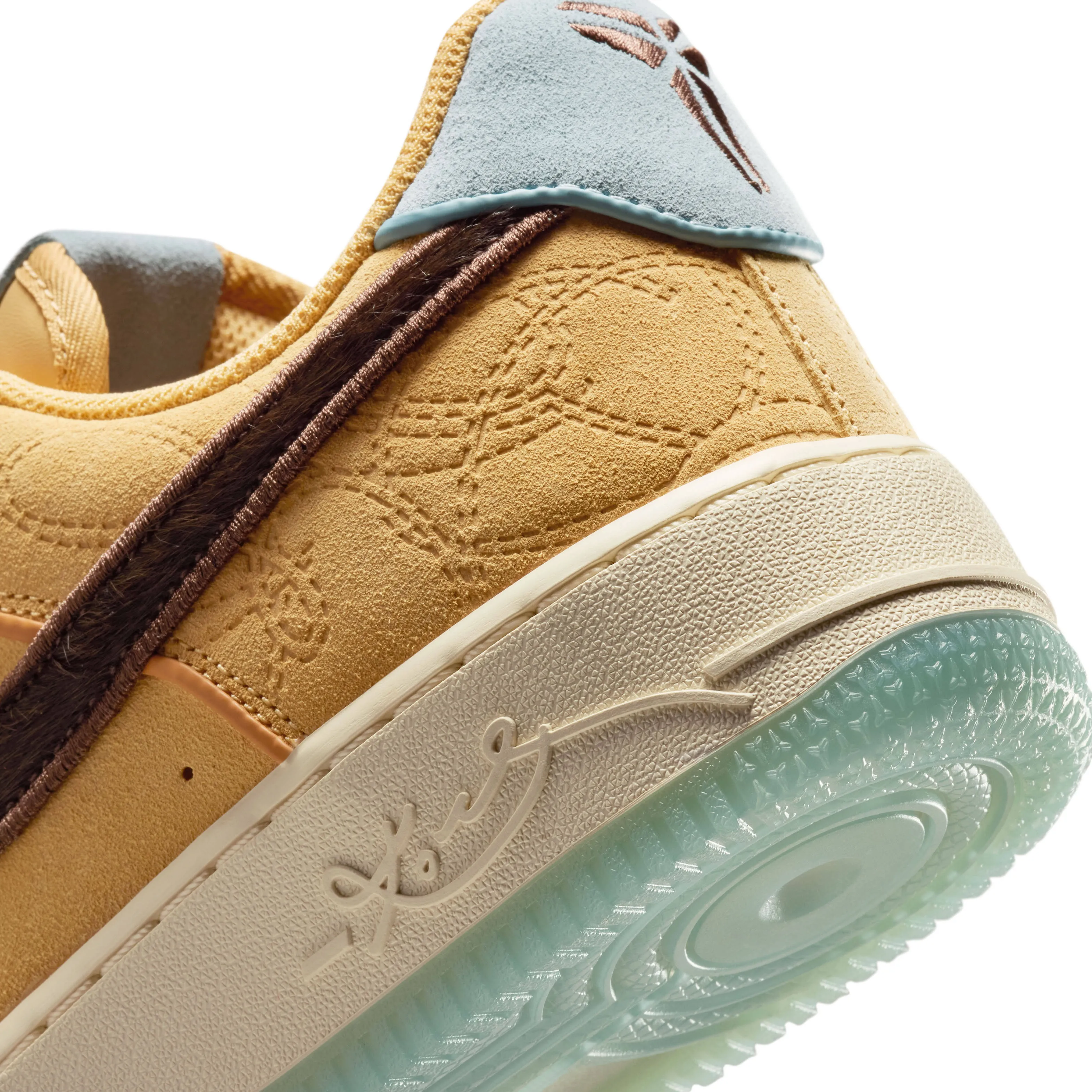 000000_Nike_Kobe-X-Nike-Air-Force-1-Low-Protro-Siempre-Hermanos_IM0582-700_img4