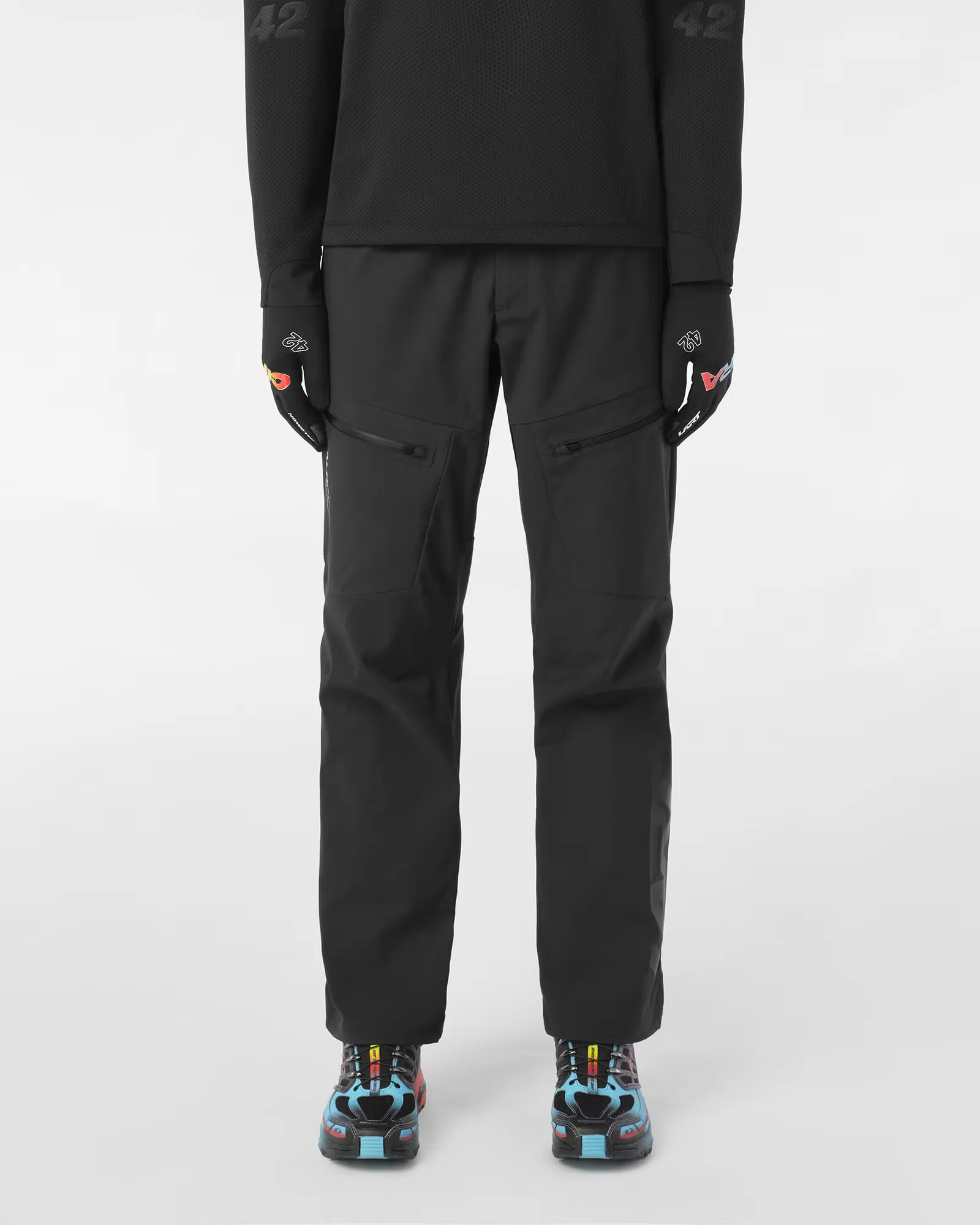 L'Art-de-L'Automobile-x-Salomon-Outerpath-Pants_Deep-Black_LC3033300_img0