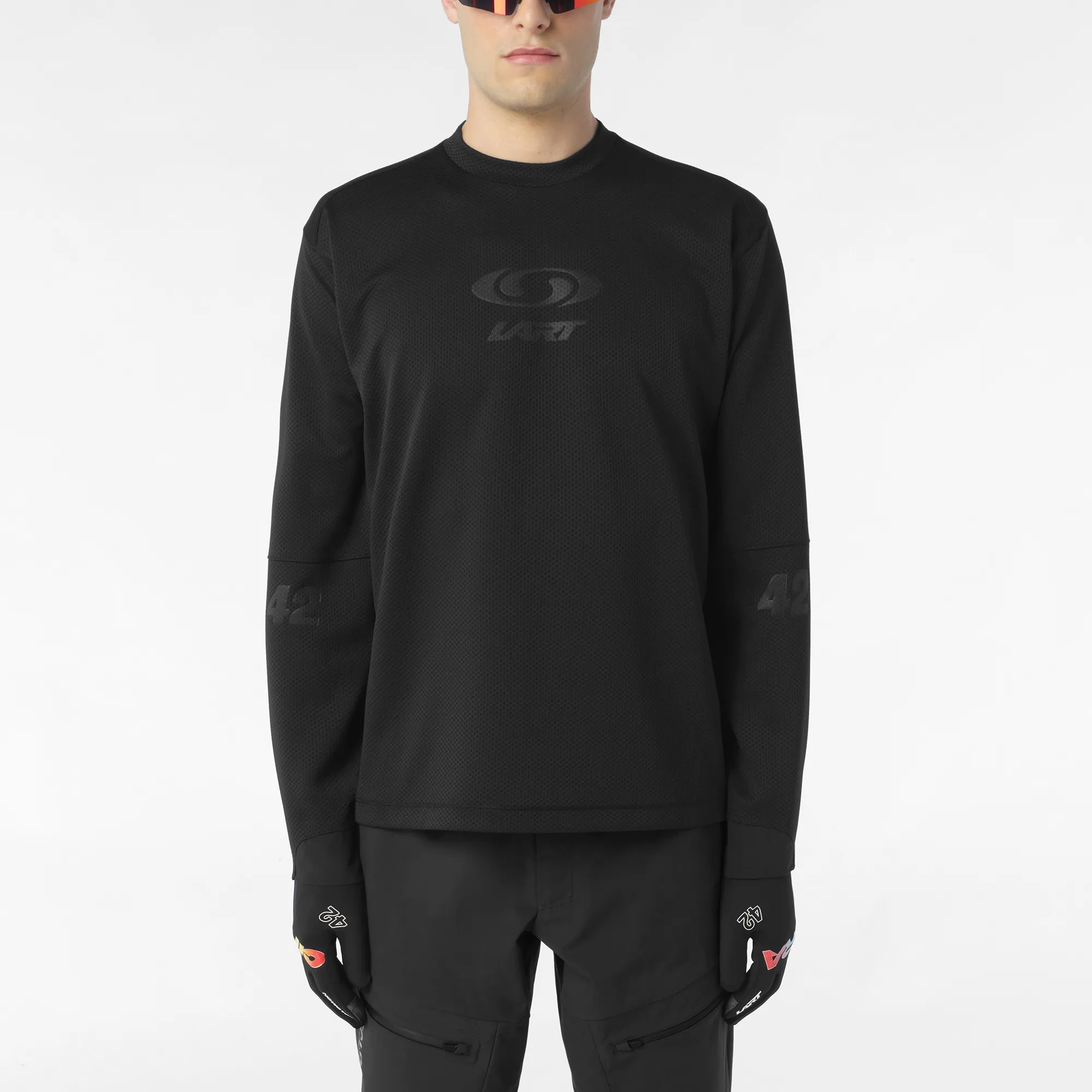 000000_Salomon-MOTOMESH-L'ART_Deep-Black_LC3023300_img1