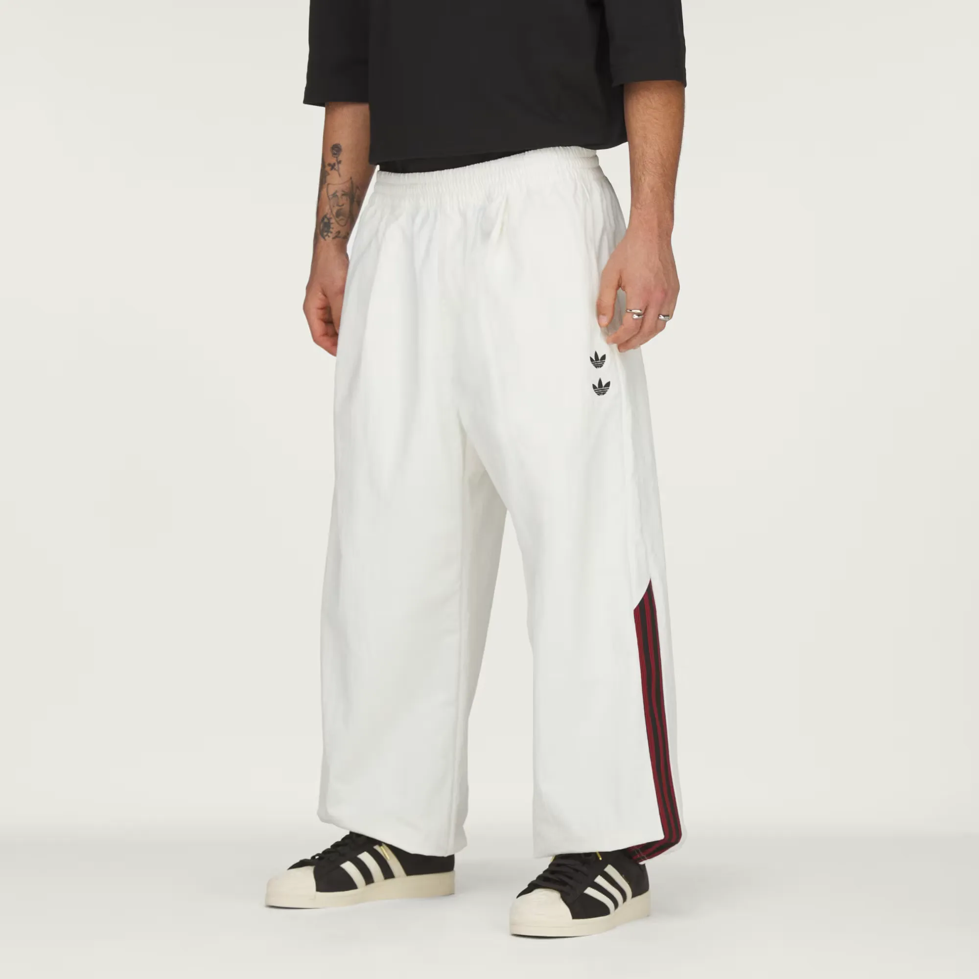 000000_adidas-Chavarria-Woven-Track-Pants_Off-White_KT2617_img3